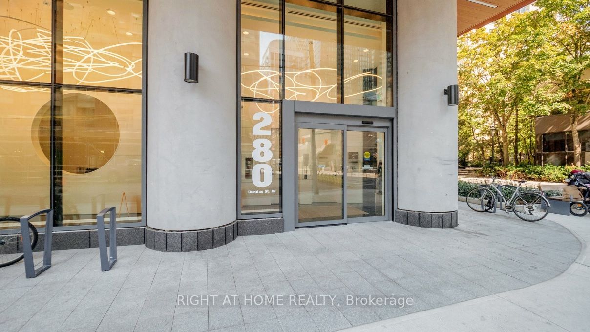 Unit 2701 - 280 Dundas Street W, Toronto 4