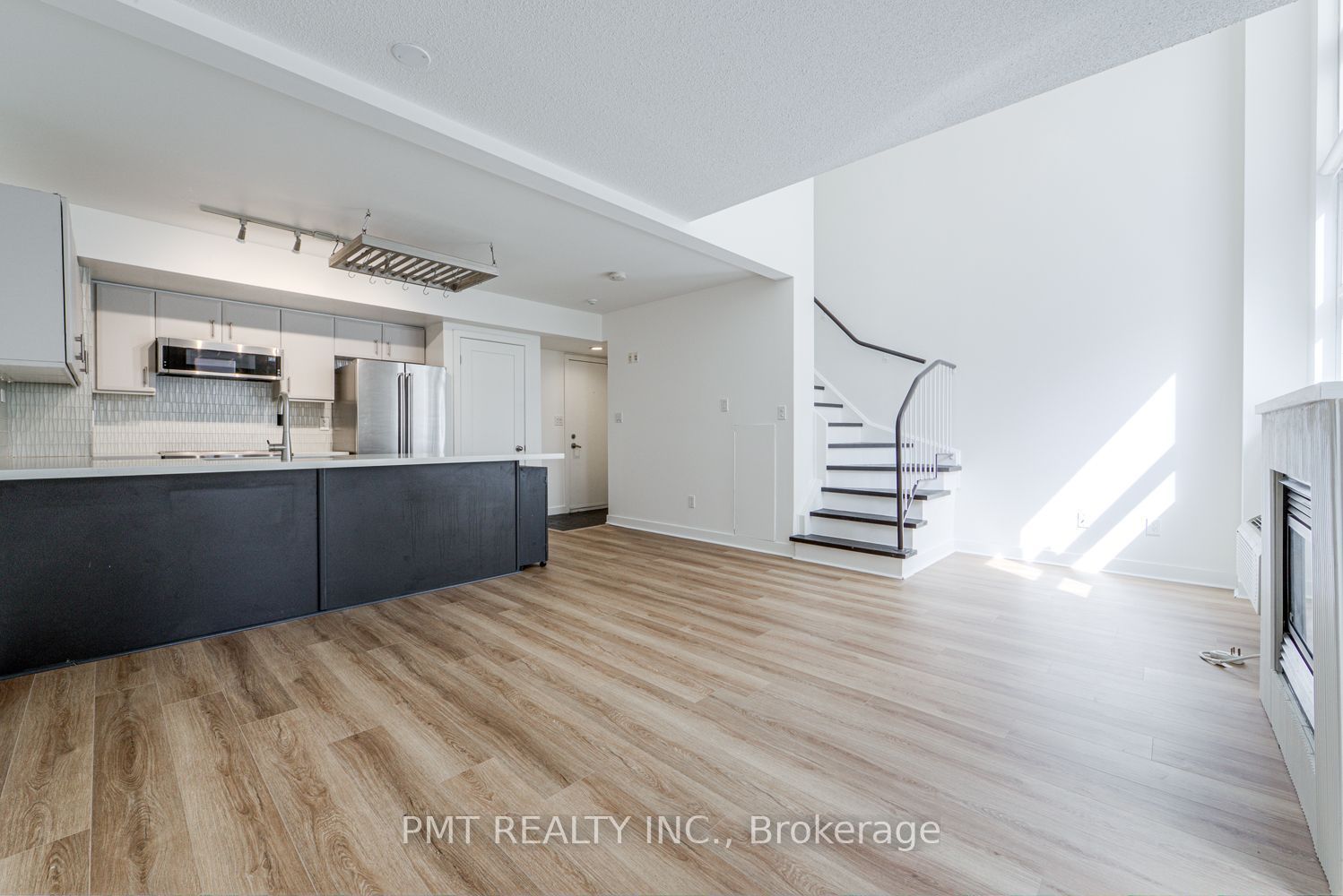 Unit 124 - 21 Earl Street, Toronto 3