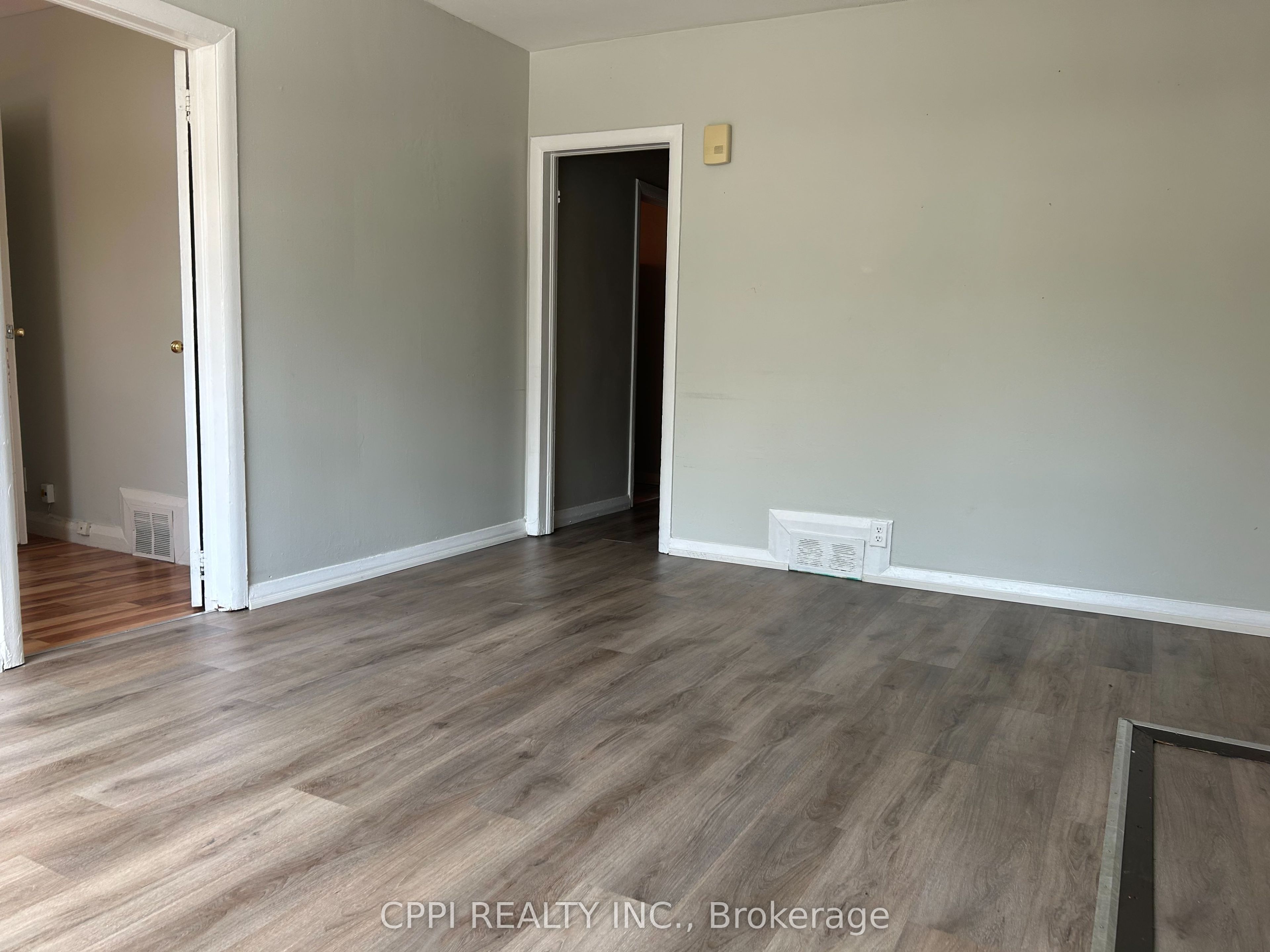 Unit 201 - 106 Old Kingston Road, Ajax 2