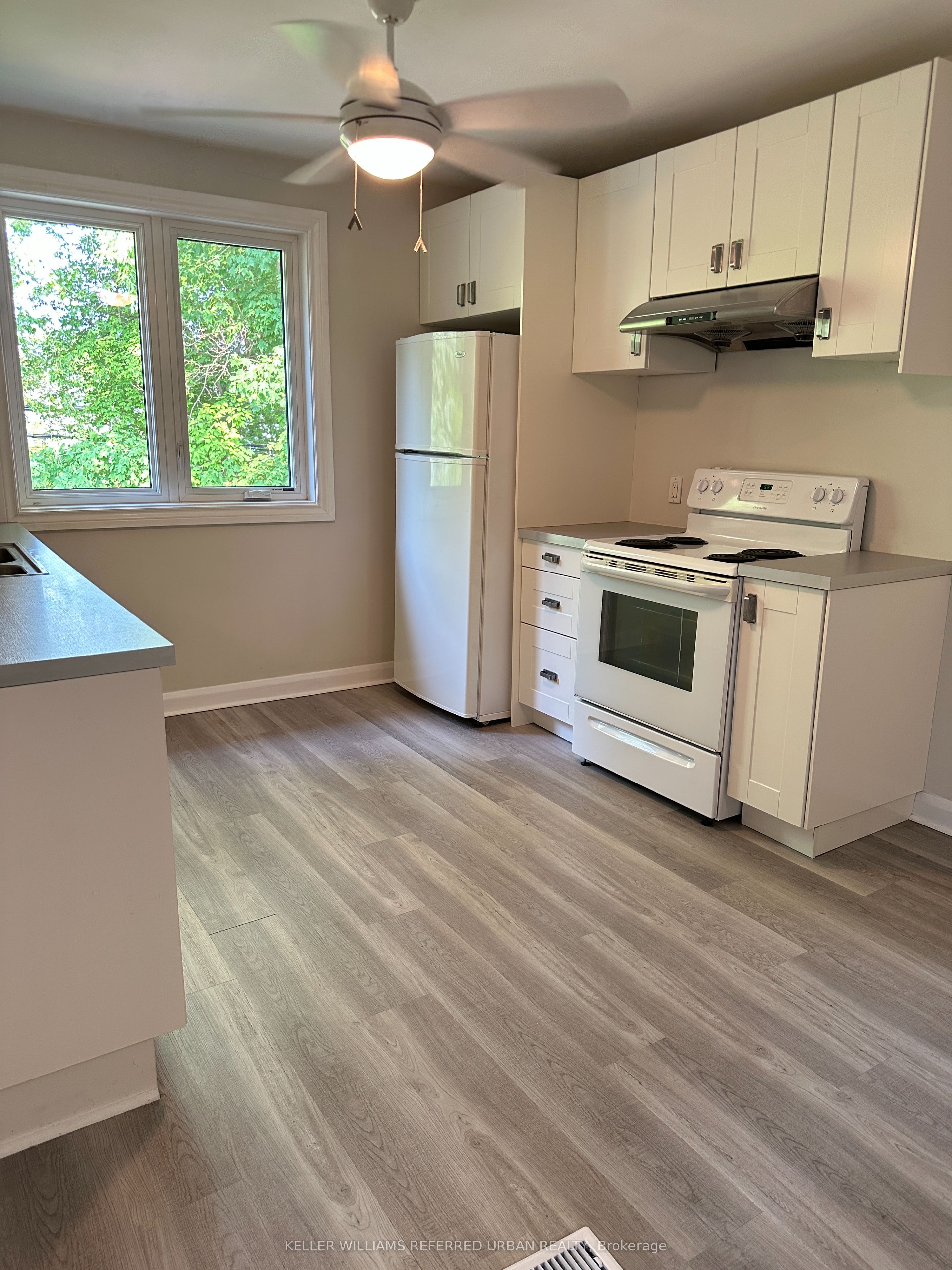 Unit 2nd floor - 407 Woodbine Avenue, Toronto 4