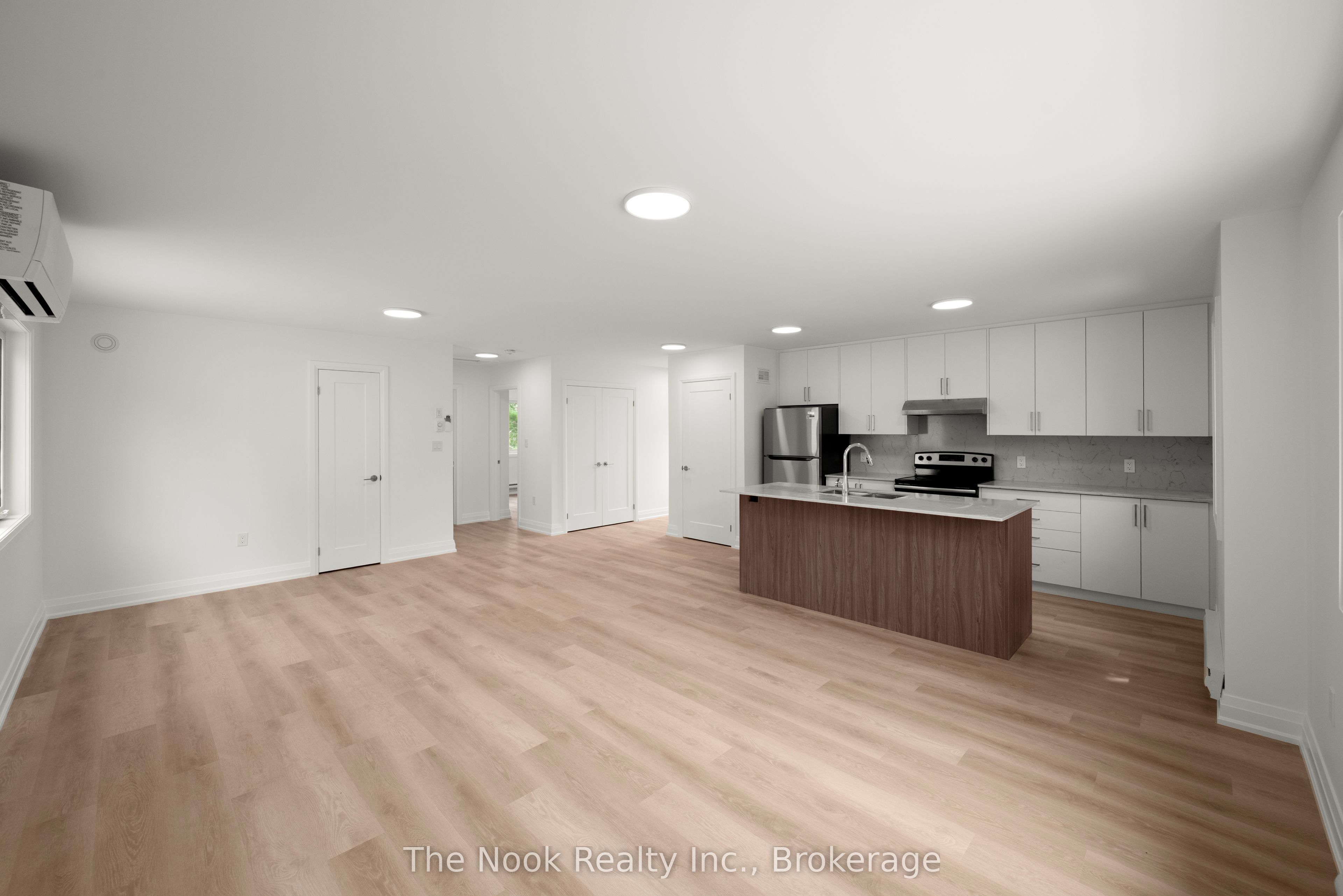 Unit 2 - 399 Thornton Road N, Oshawa 5