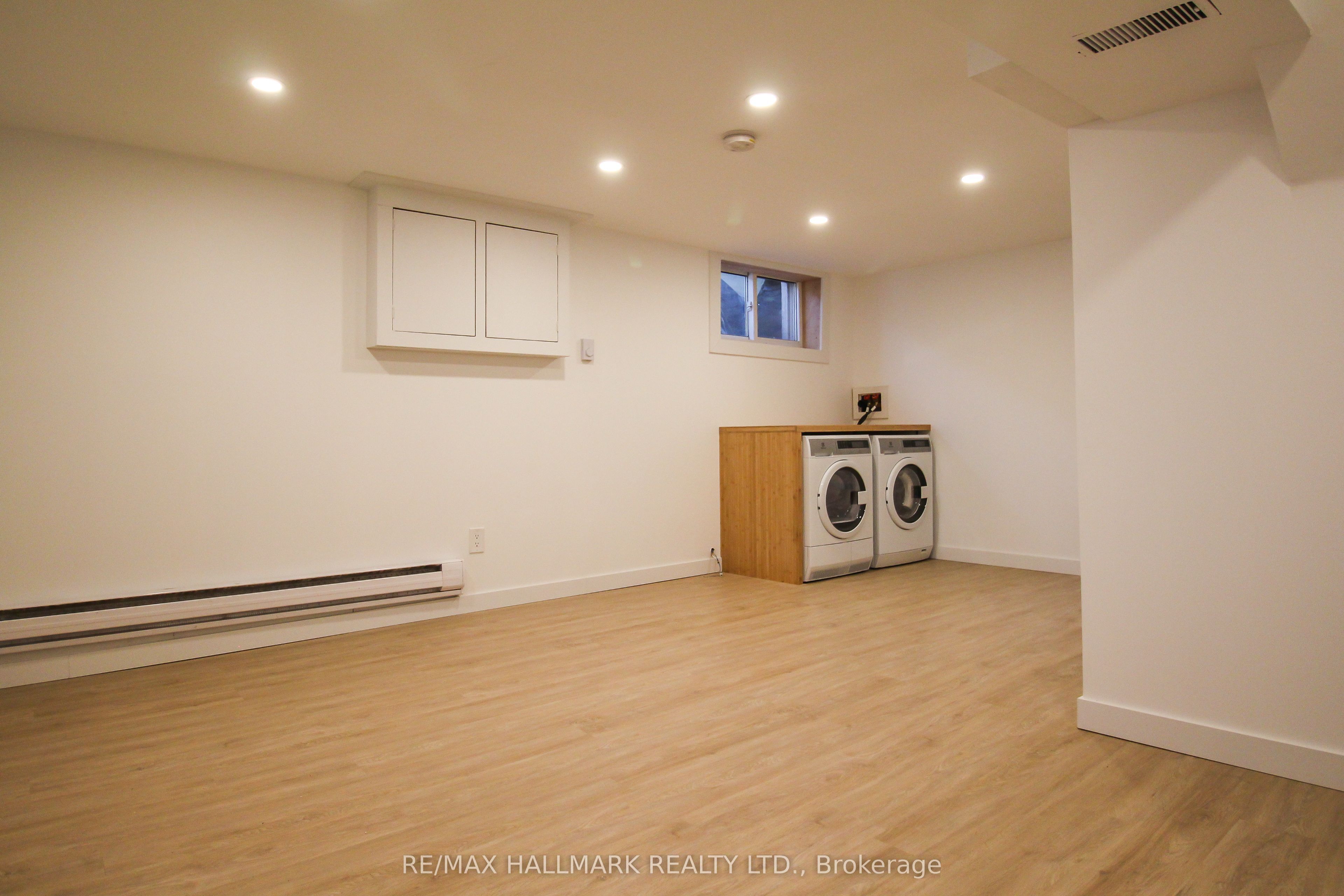 Unit Lower - 10 Hamilton Street, Toronto 4