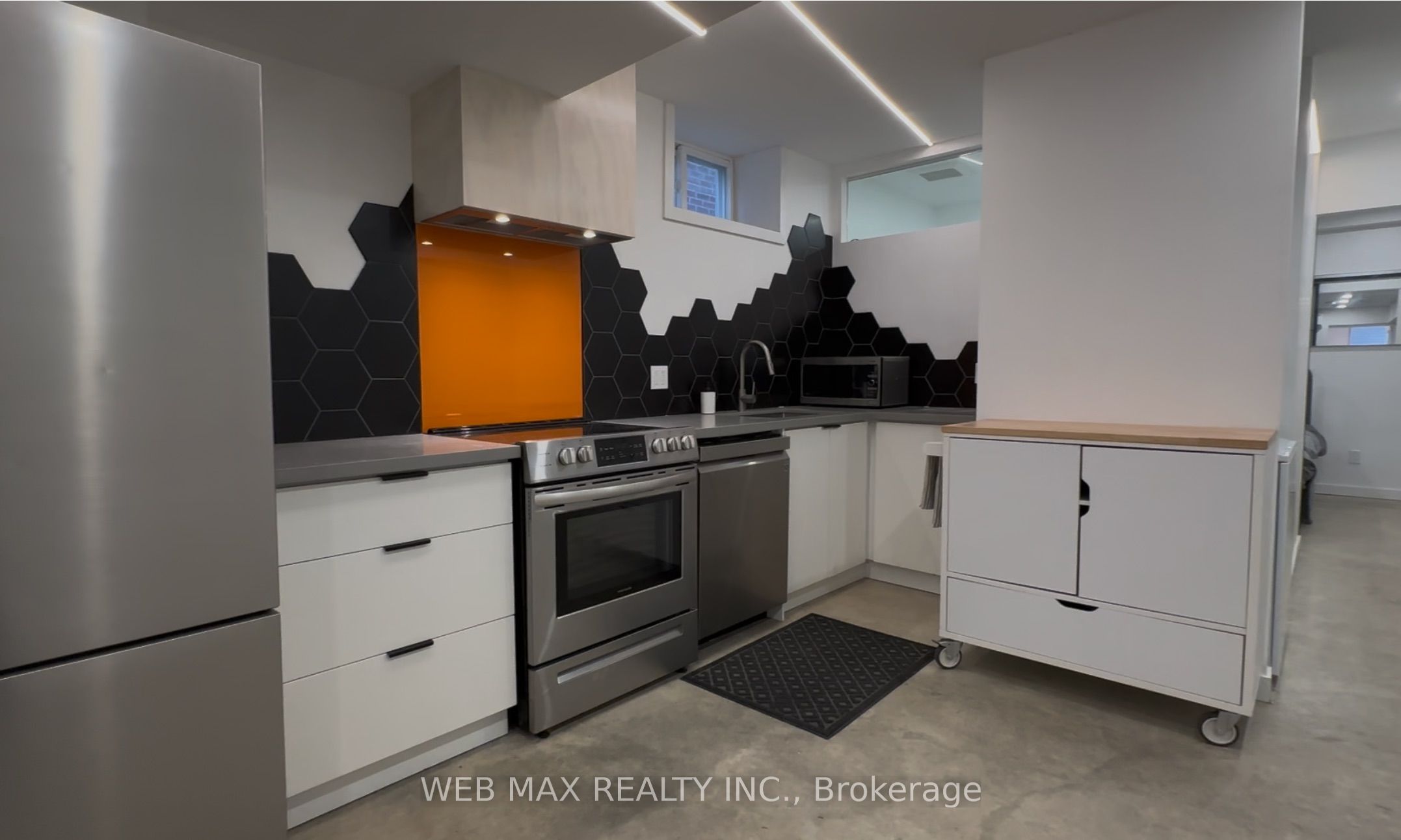 Unit 2 - 173 Milverton Boulevard, Toronto 4