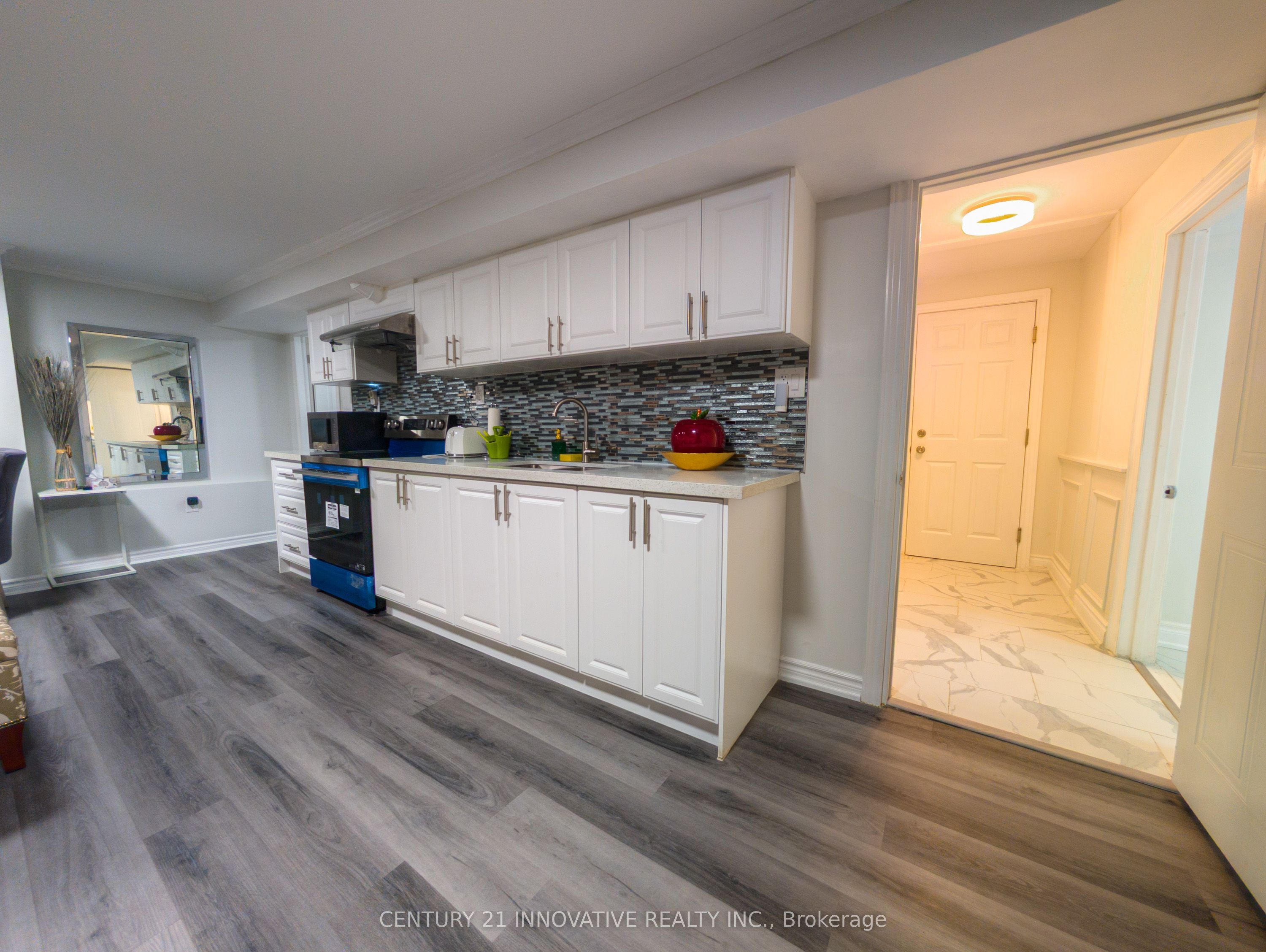 Unit Bsmt - 71 Cherry Blossom Crescent, Clarington 3