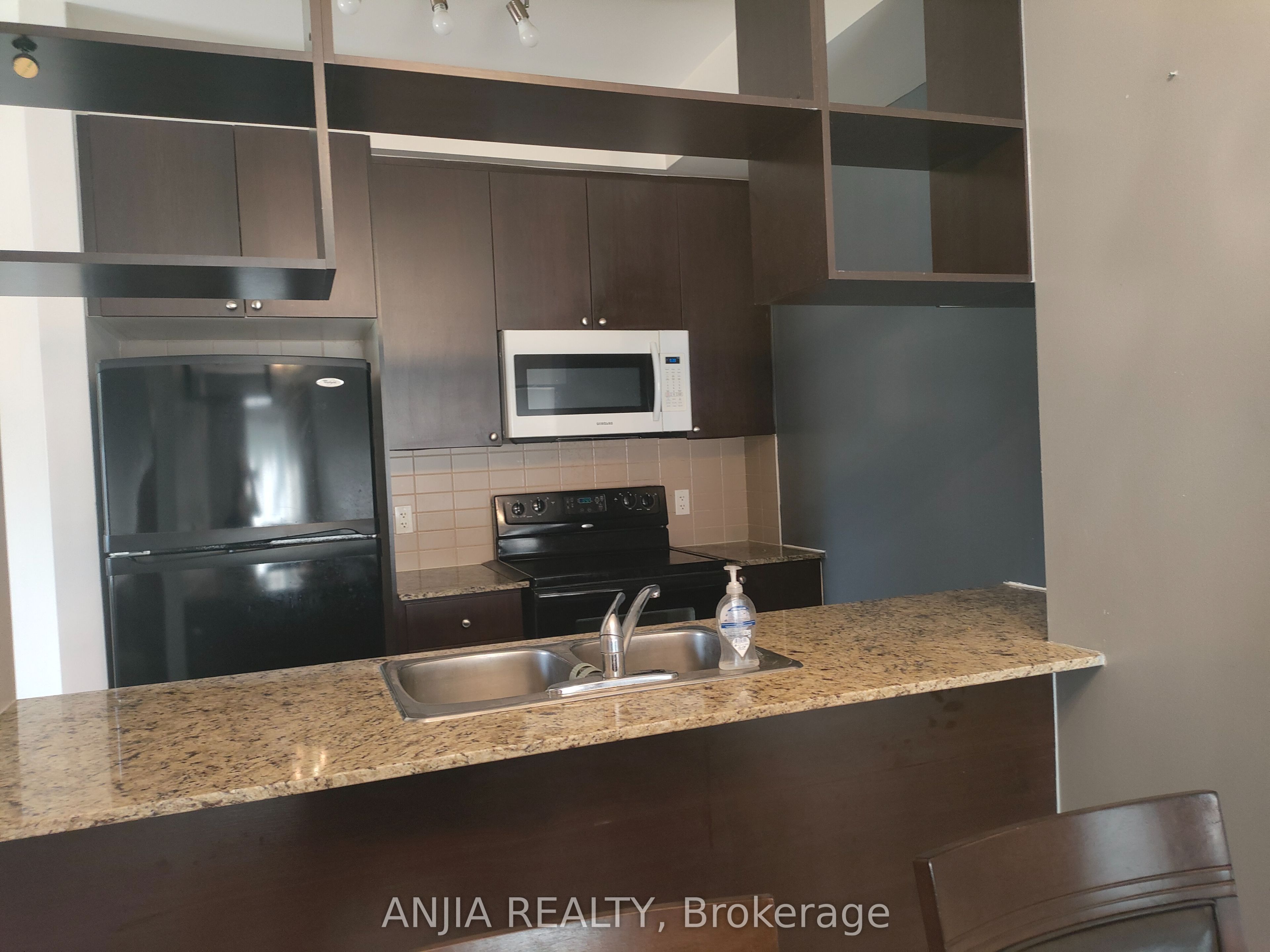 Unit 62 - 295 Village Green Square, Scarborough 5