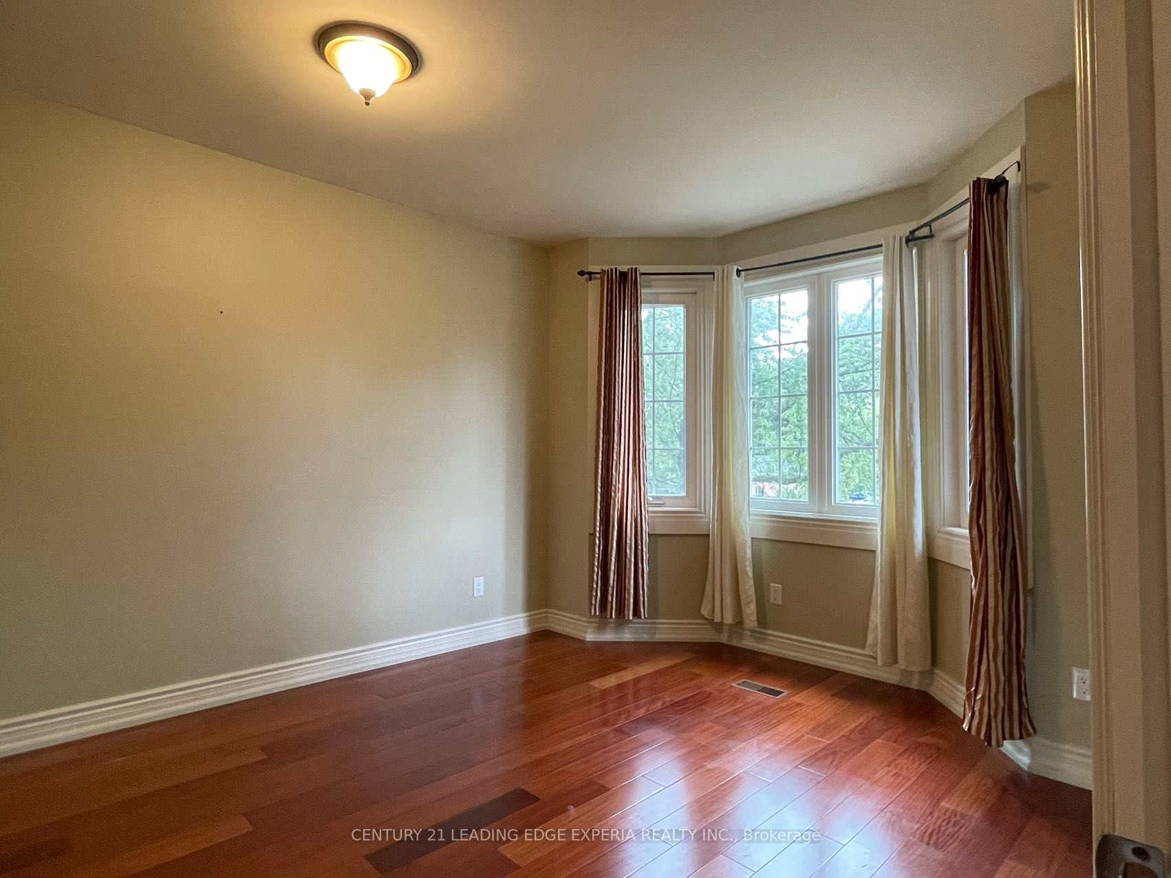 20 Grove Hill Drive W, Scarborough 5