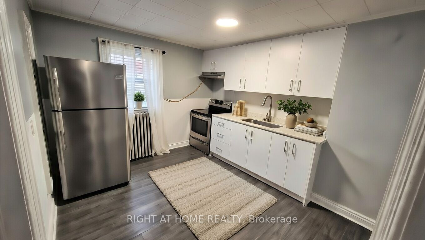 Unit 1 - 178 Adelaide Avenue E, Oshawa 3