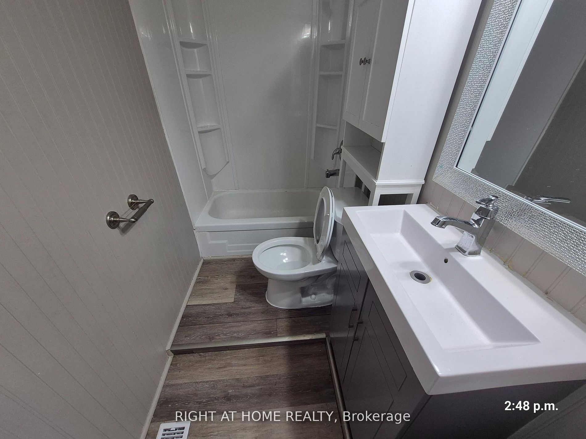 307 Eulalie Avenue, Oshawa 4
