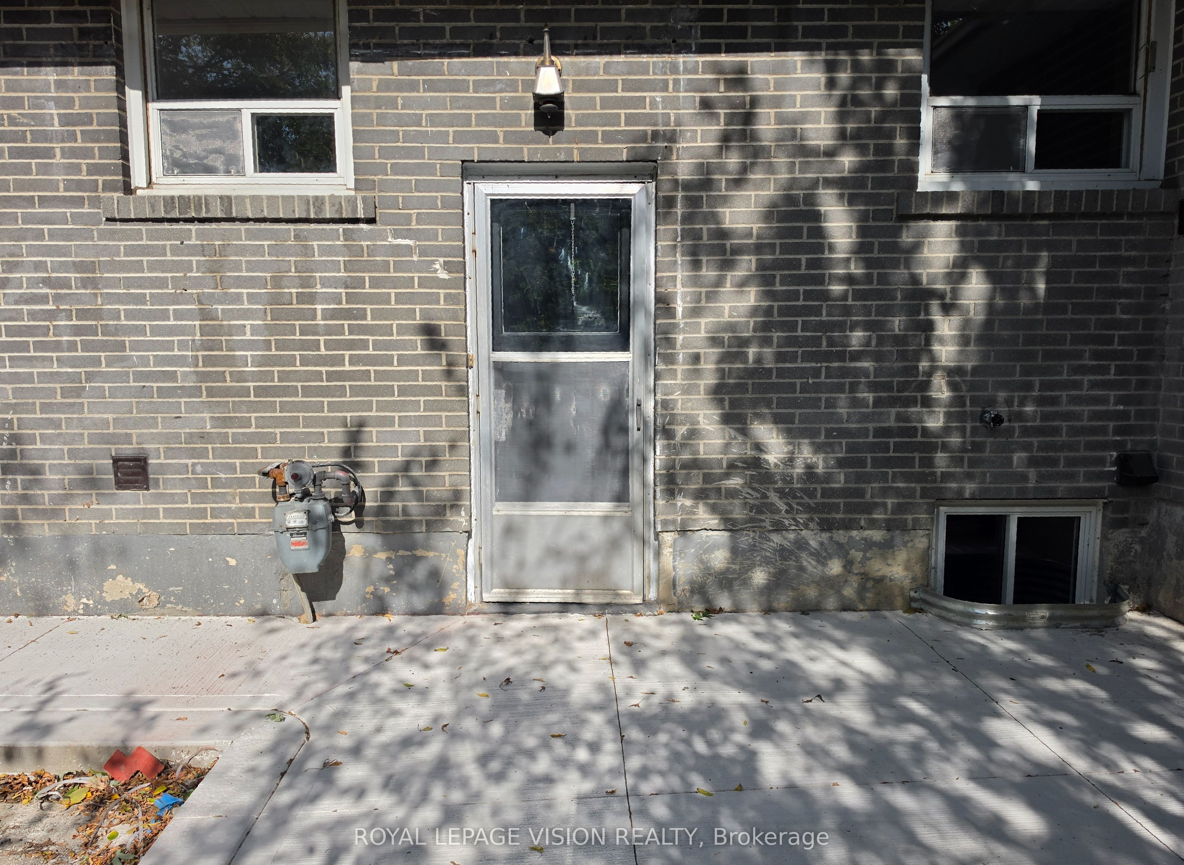 Unit Bsmt 2 - 706 Leaside Street, Pickering 4