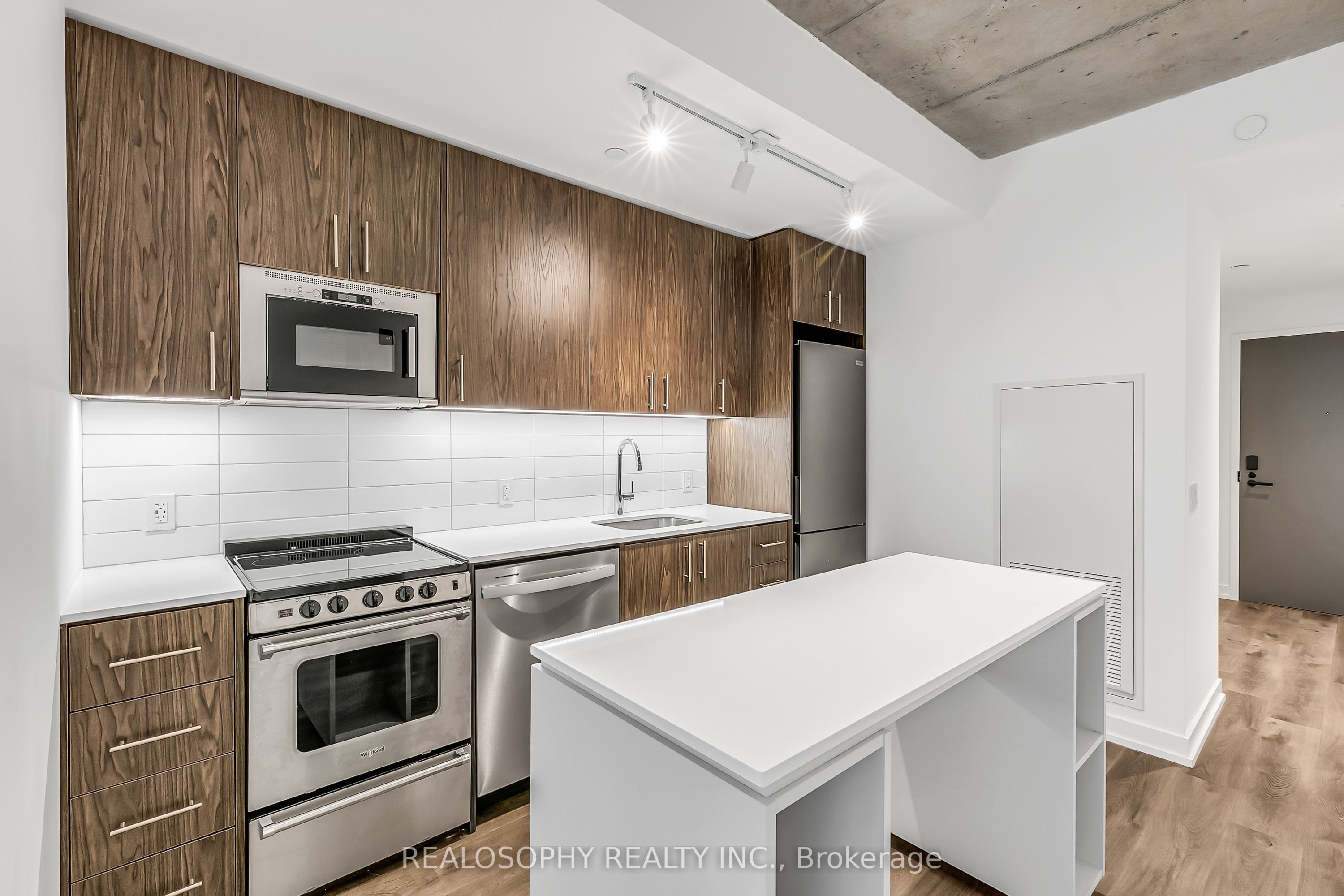 Unit 307 - 115 Larchmount Avenue, Toronto 2