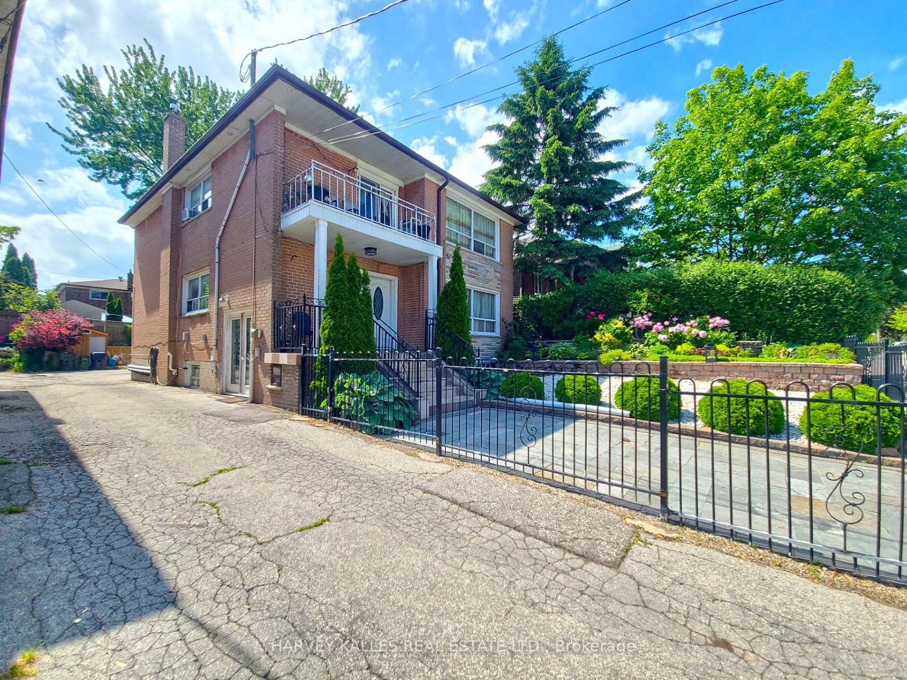 Unit Room 4 - 8 Medford Avenue, Scarborough 2