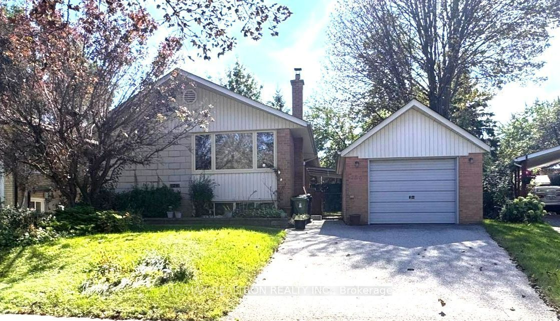 Unit Bsmnt - 124 Thicketwood Drive, Scarborough 3