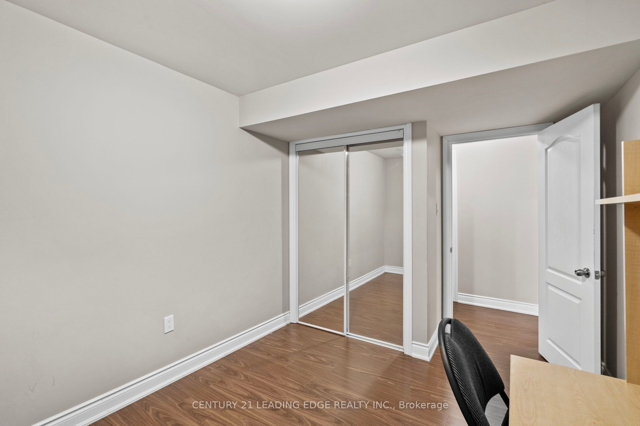 Unit Bsmt - 1020 Colonial Street, Pickering 4