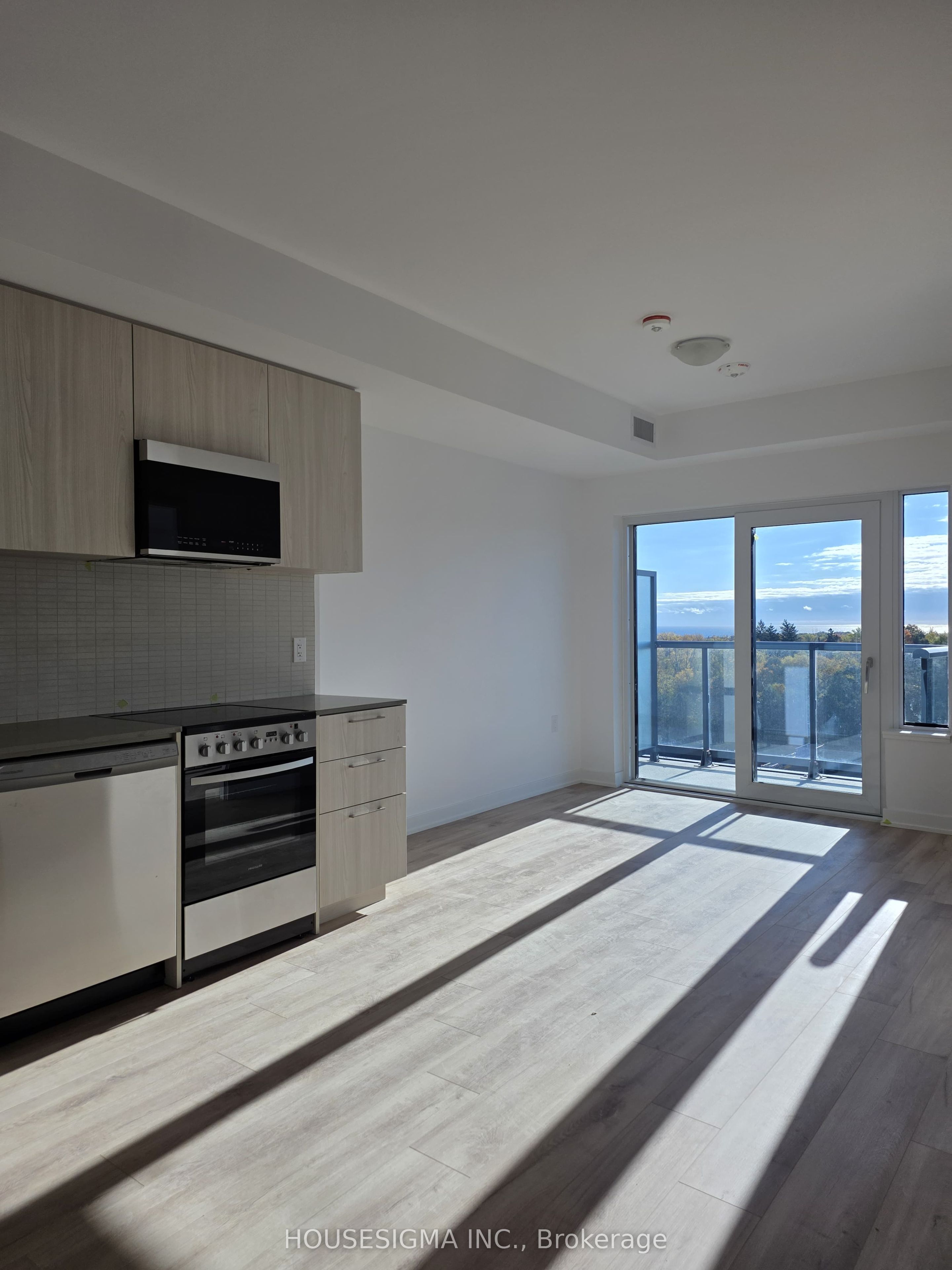 Unit 608 - 7439 Kingston Road E, Scarborough 2