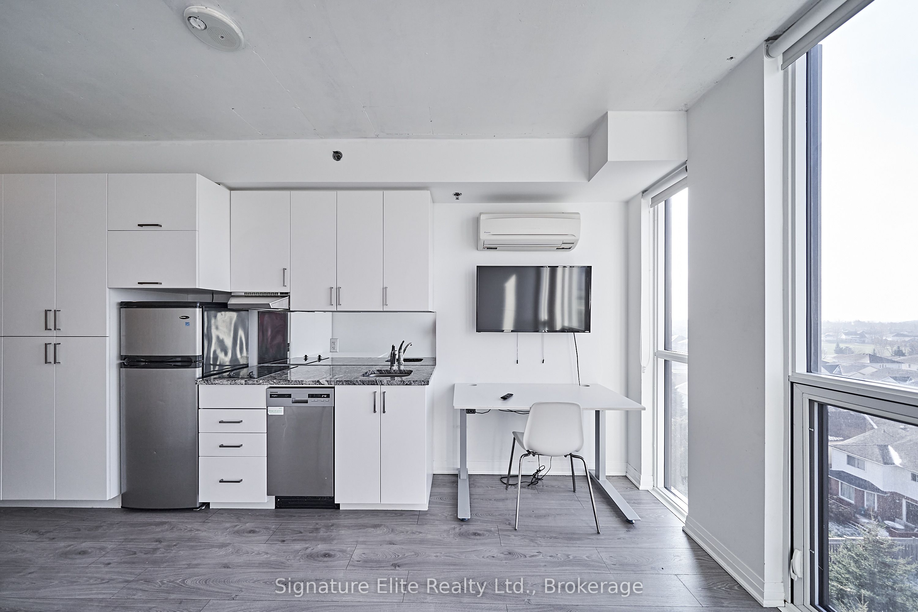 Unit 616 - 1900 Simcoe Street N, Oshawa 5