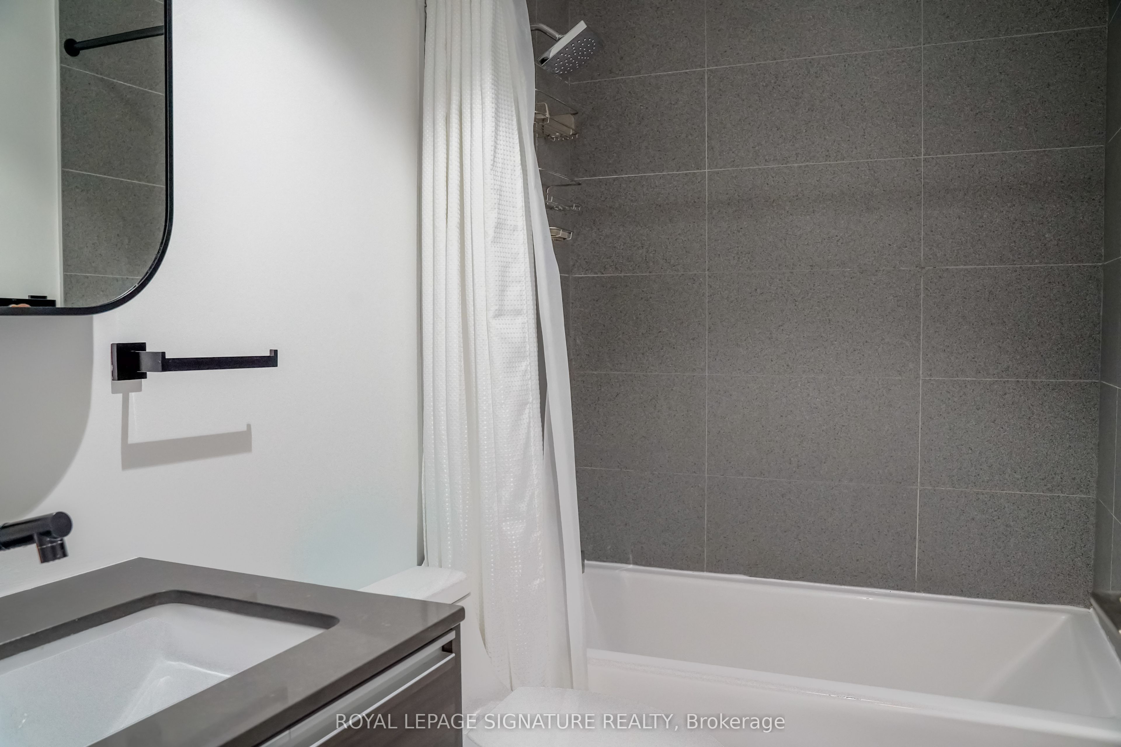 Unit 517 - 1190 Dundas Street E, Toronto 4