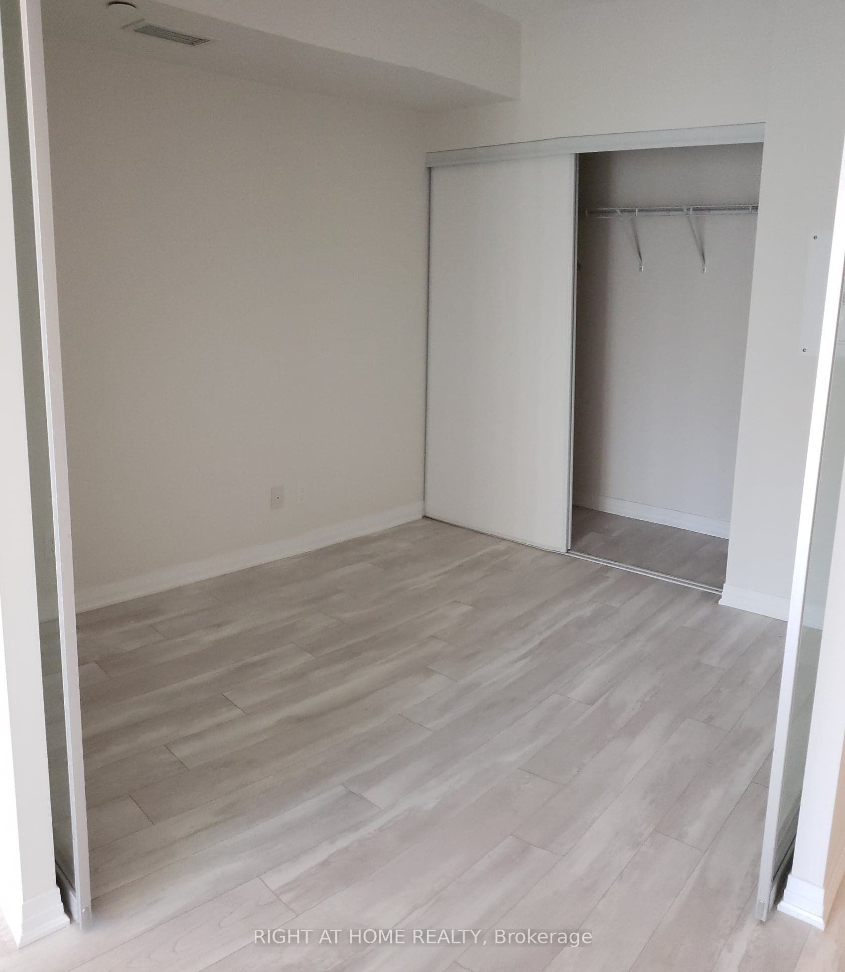 Unit 211 - 1630 Queen Street E, Toronto 4