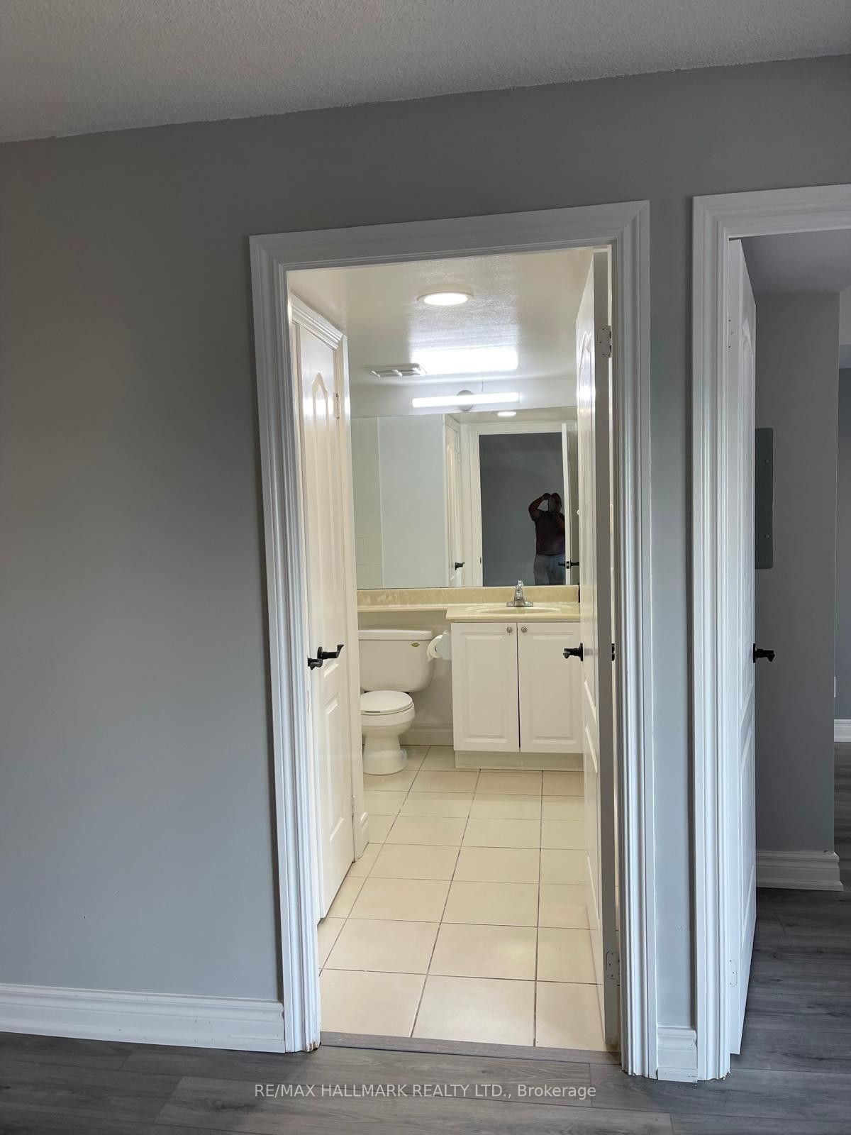 Unit 1805 - 70 Town Centre Court, Scarborough 2
