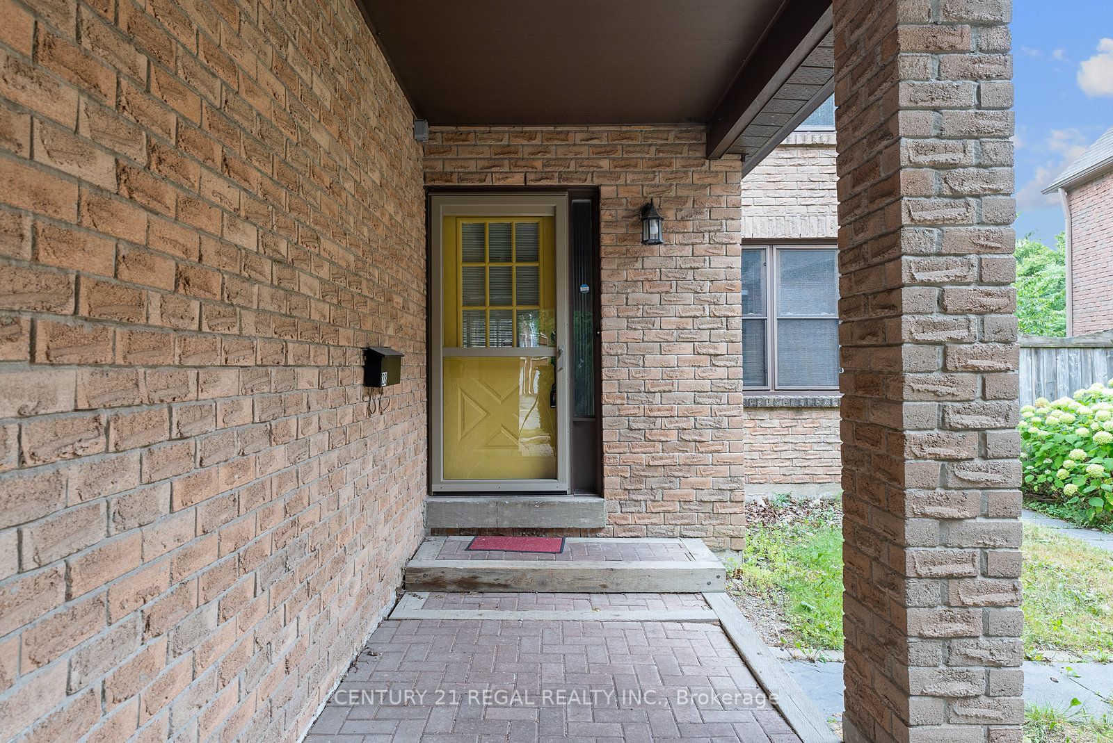 28 Ecclesfield Drive, Scarborough 2