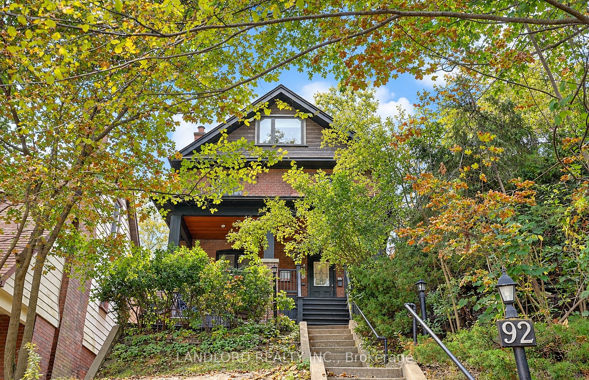 Unit 4 - 92 Neville Park Boulevard, Toronto 2