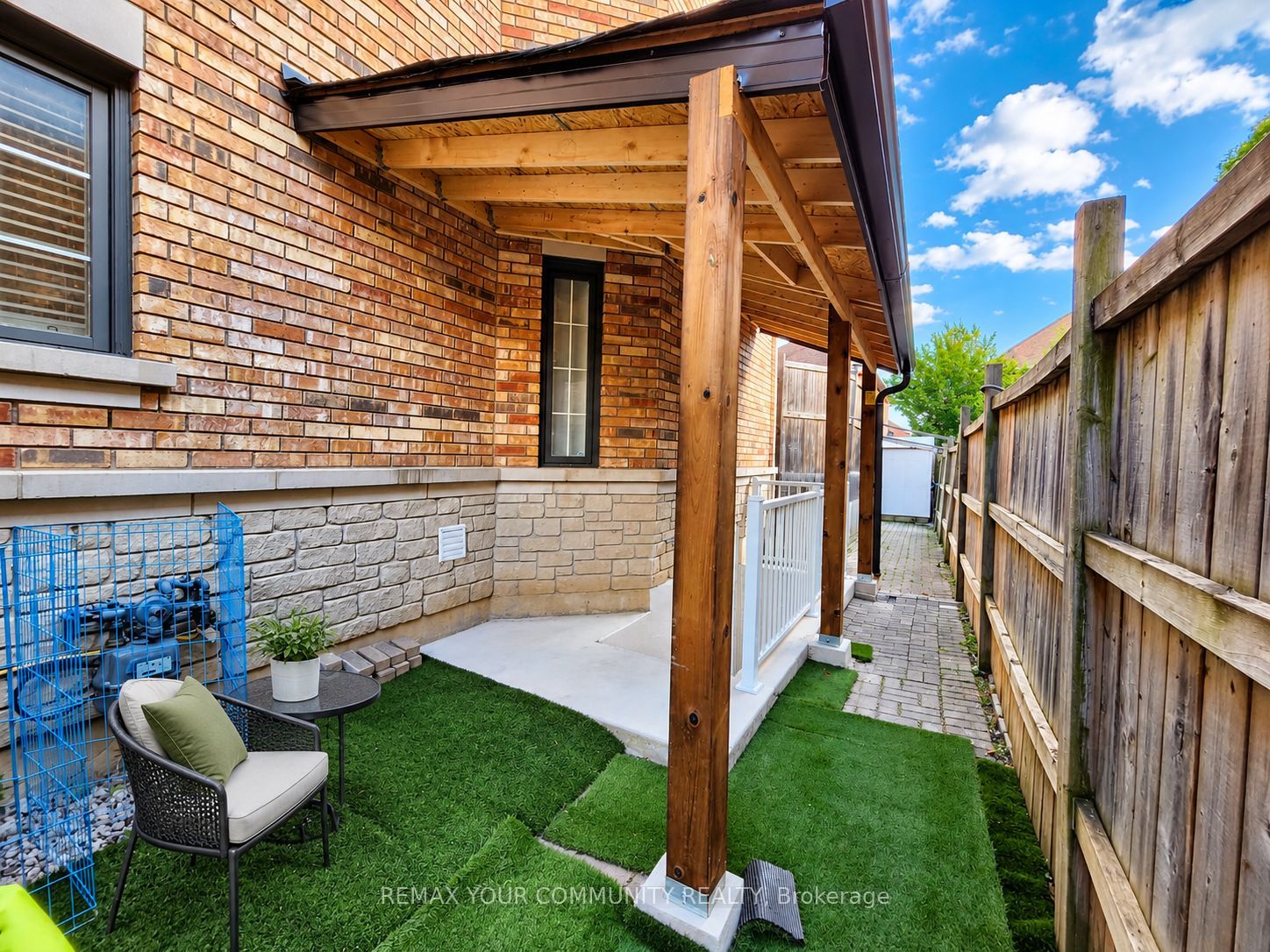 Unit Bsmt - 17 Morden Crescent, Ajax 1