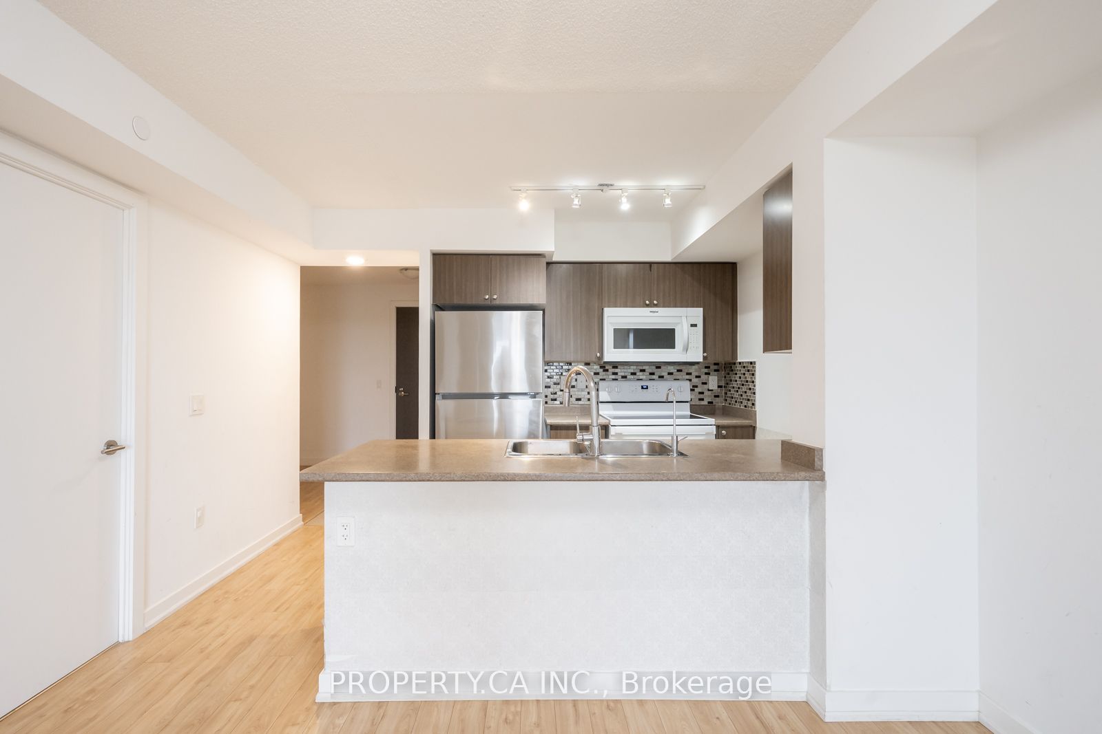 Unit 1209 - 1346 Danforth Road, Scarborough 4