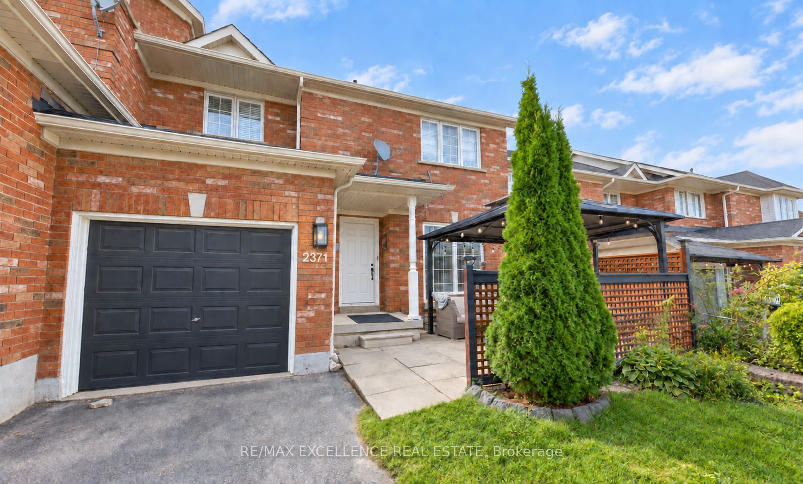 2371 Clearside Court, Pickering 2