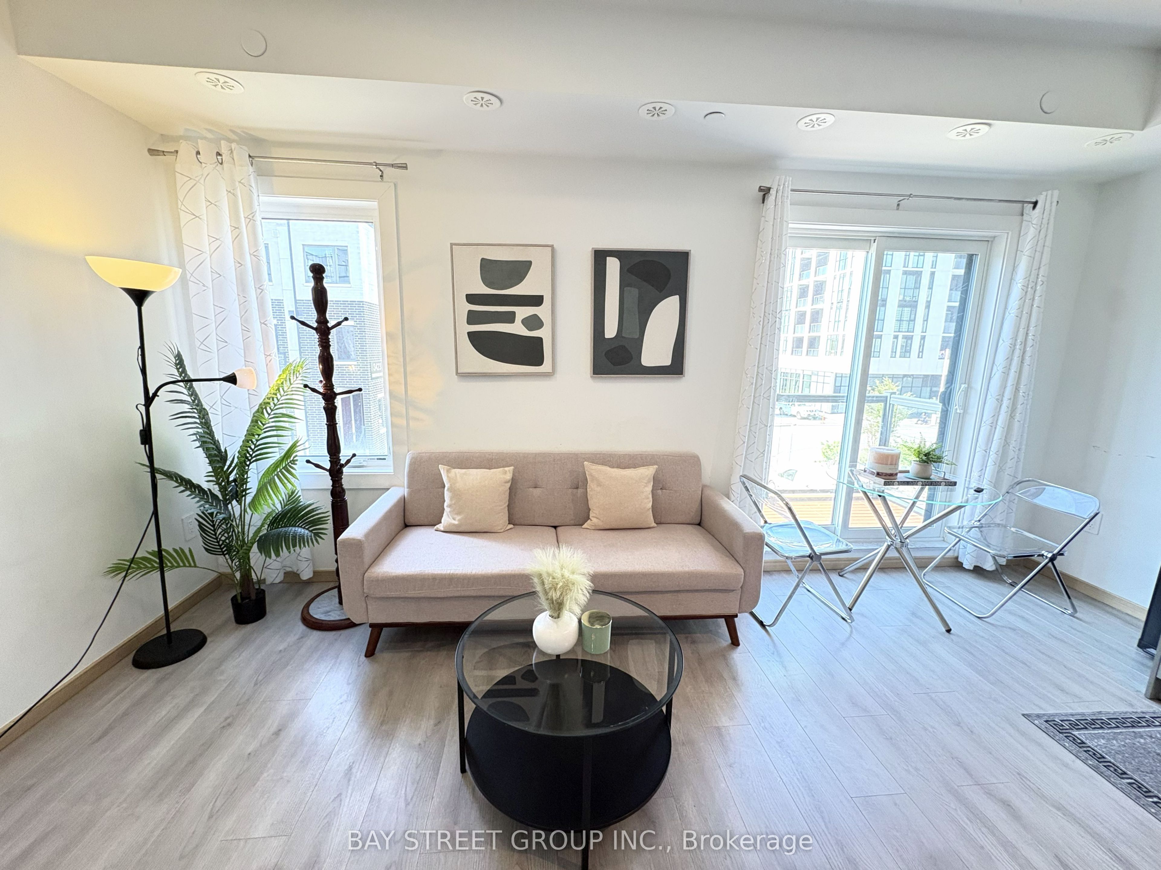 Unit 308 - 3427 Sheppard Avenue E, Scarborough 4