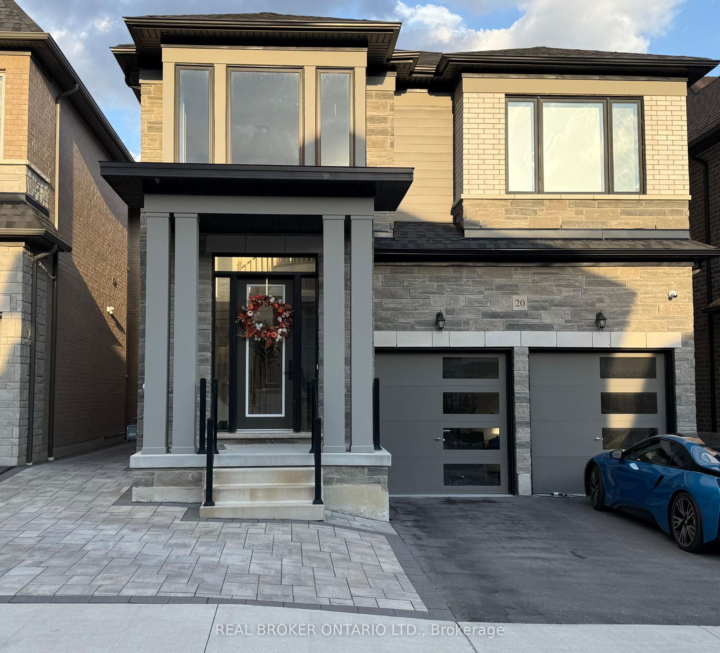 Unit 20A - 400 Finch Avenue, Pickering 2