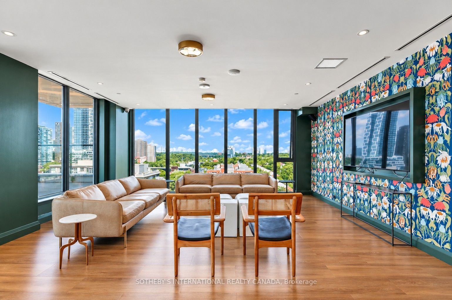 Unit 432 - 30 Baseball Place, Toronto 5