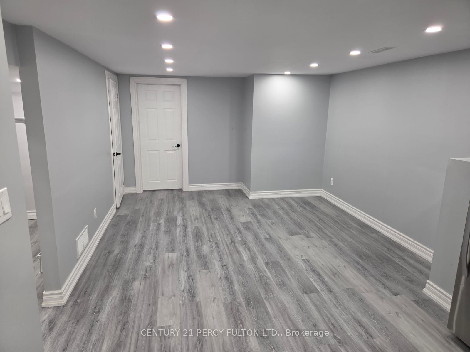 Unit Bsmt - 158 Eastmount Street, Oshawa 2
