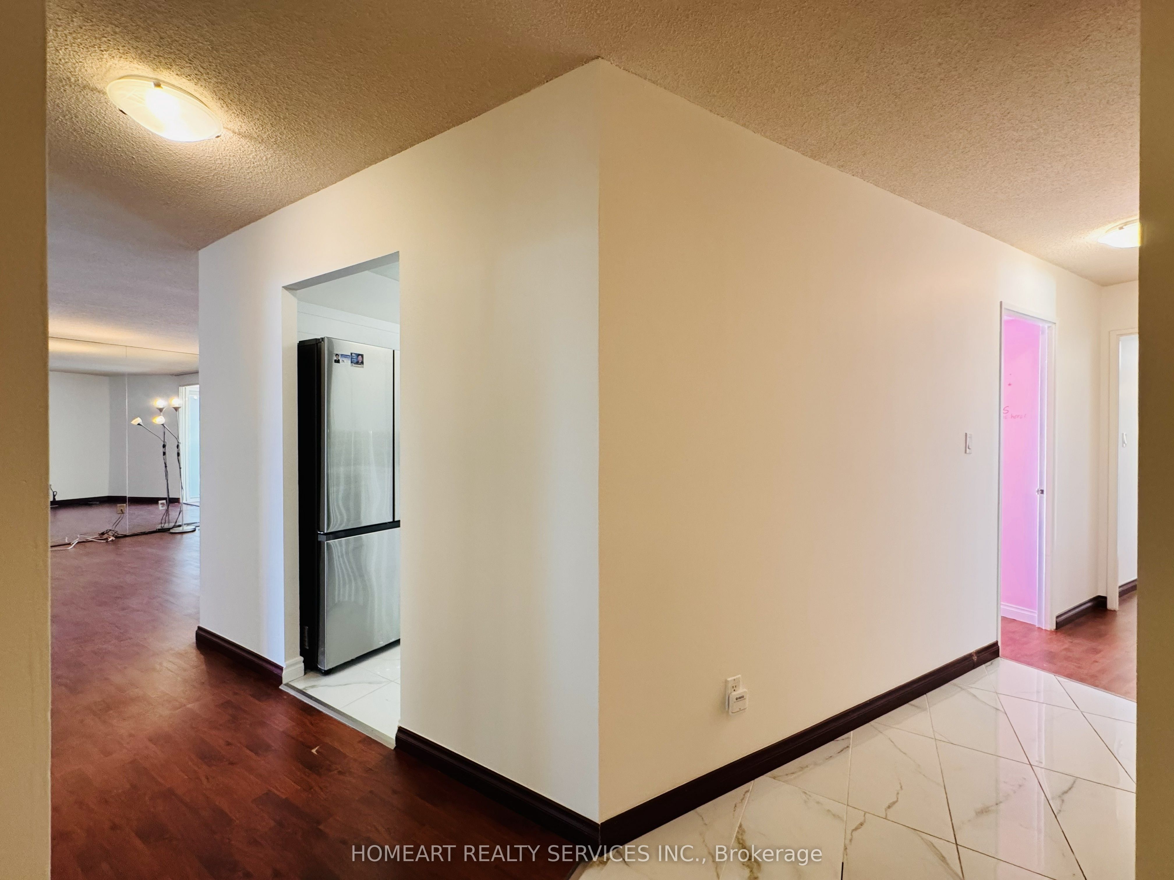 Unit 1018 - 175 Bamburgh Circle, Scarborough 3