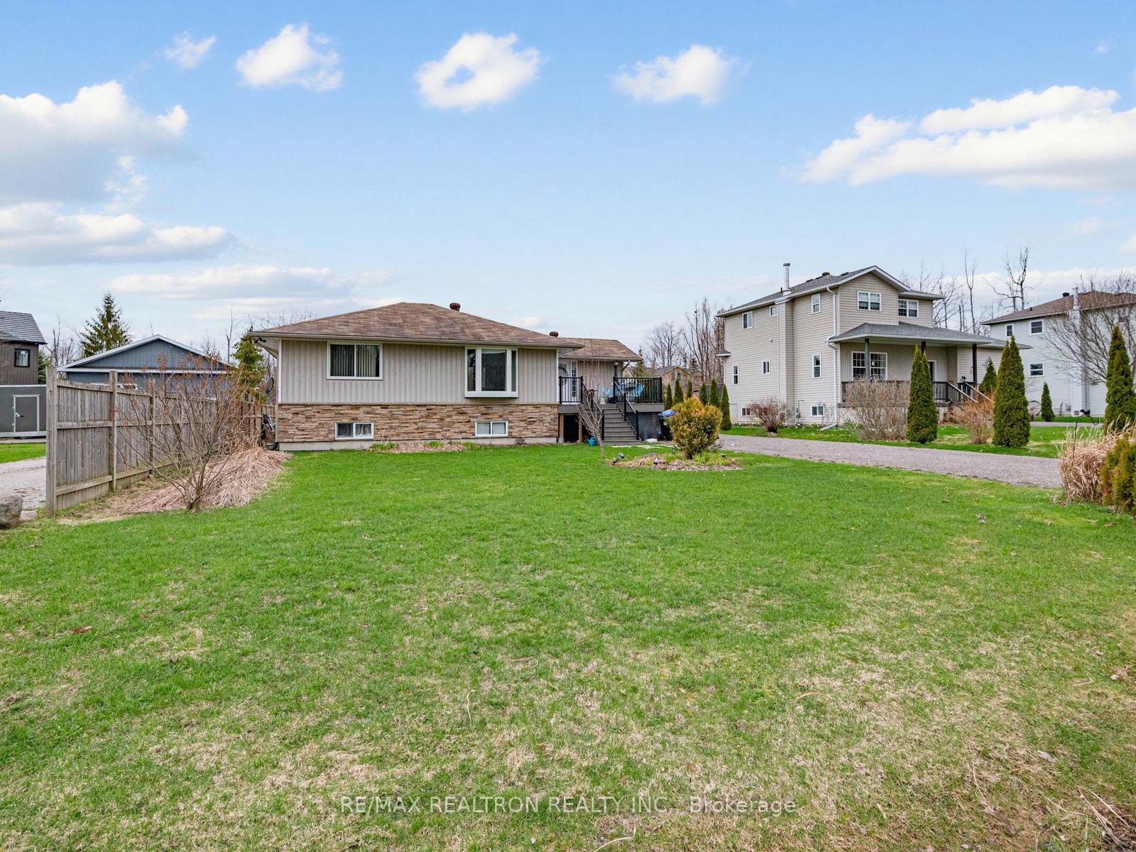 Unit Main - 3794 30TH Side Road, Innisfil 2