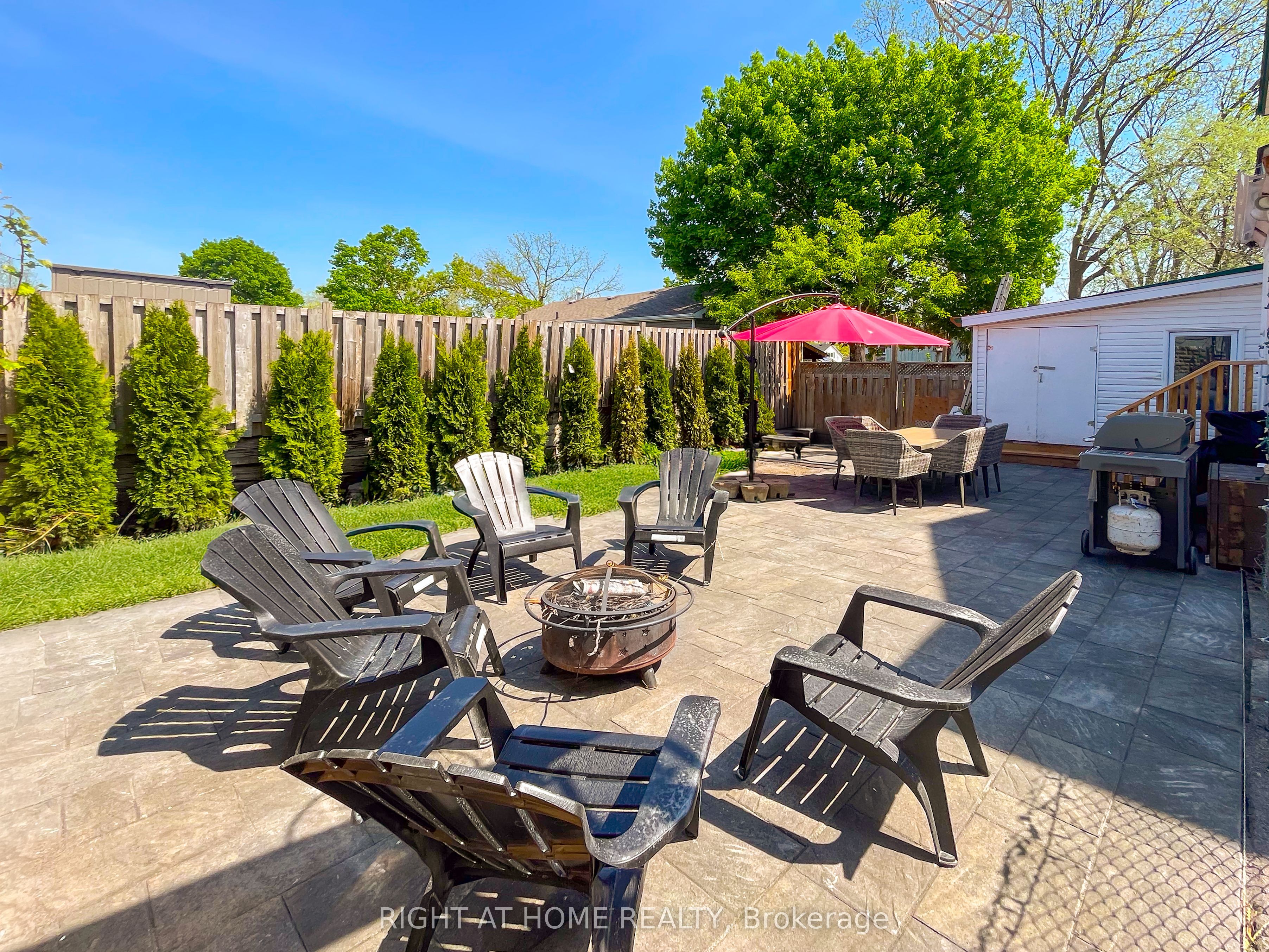 Unit Main Floor - 443 Ontario Street, Newmarket 2