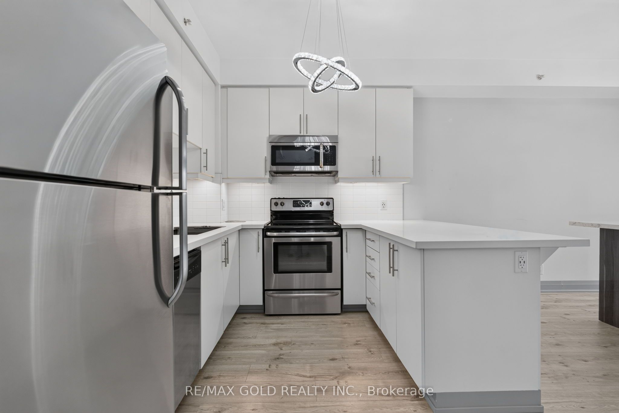 Unit 909 - 24 Woodstream Boulevard, Vaughan 5