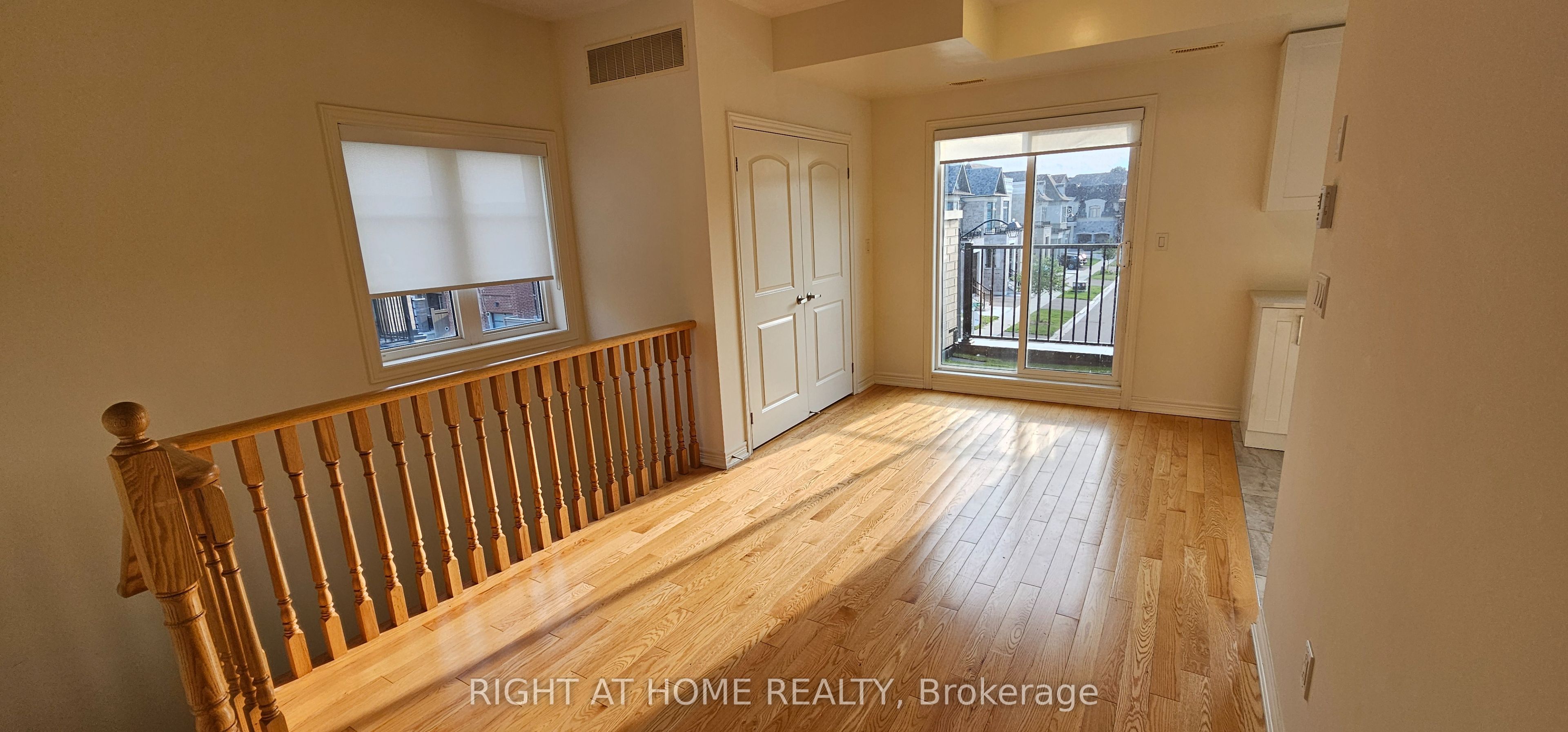 Unit Upper - 9430 Bayview Avenue, Richmond Hill 3
