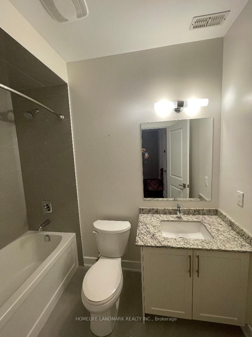 Unit Basement Apt - 8 Kent Matthew Street, Richmond Hill 5