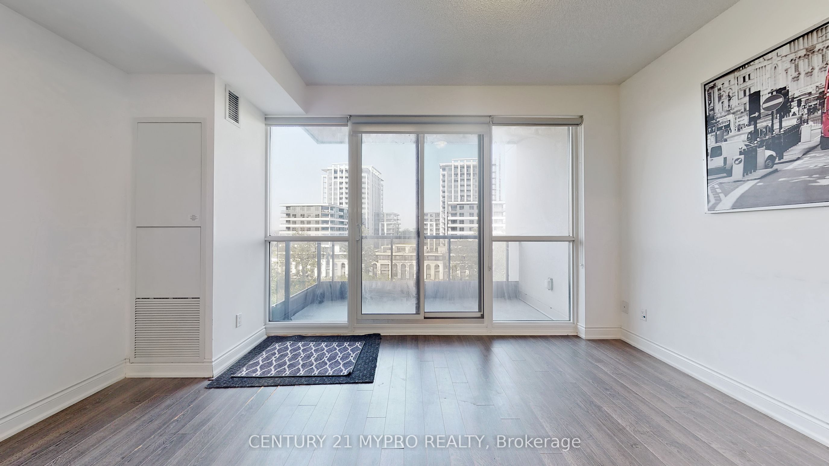 Unit 705 - 38 Cedarland Drive, Markham 3