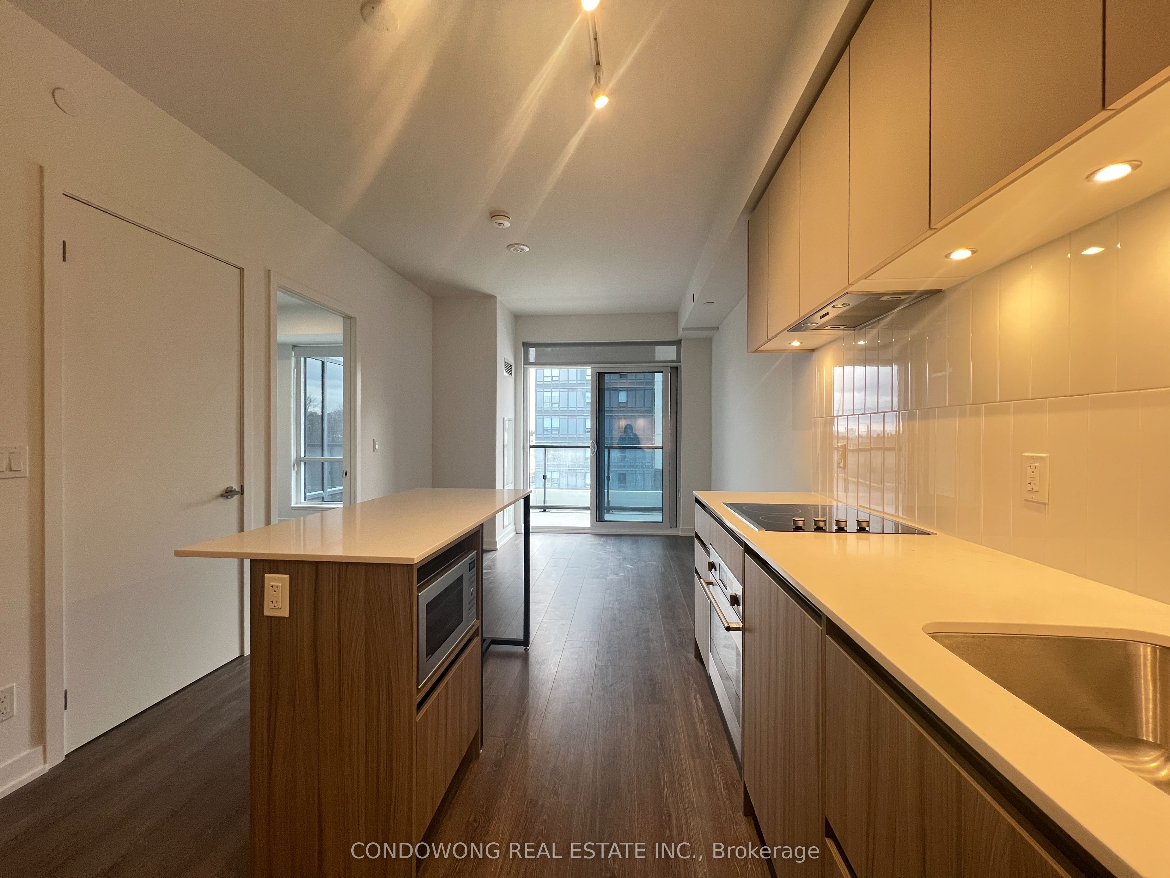 Unit 518 - 7950 Bathurst Street, Vaughan 2