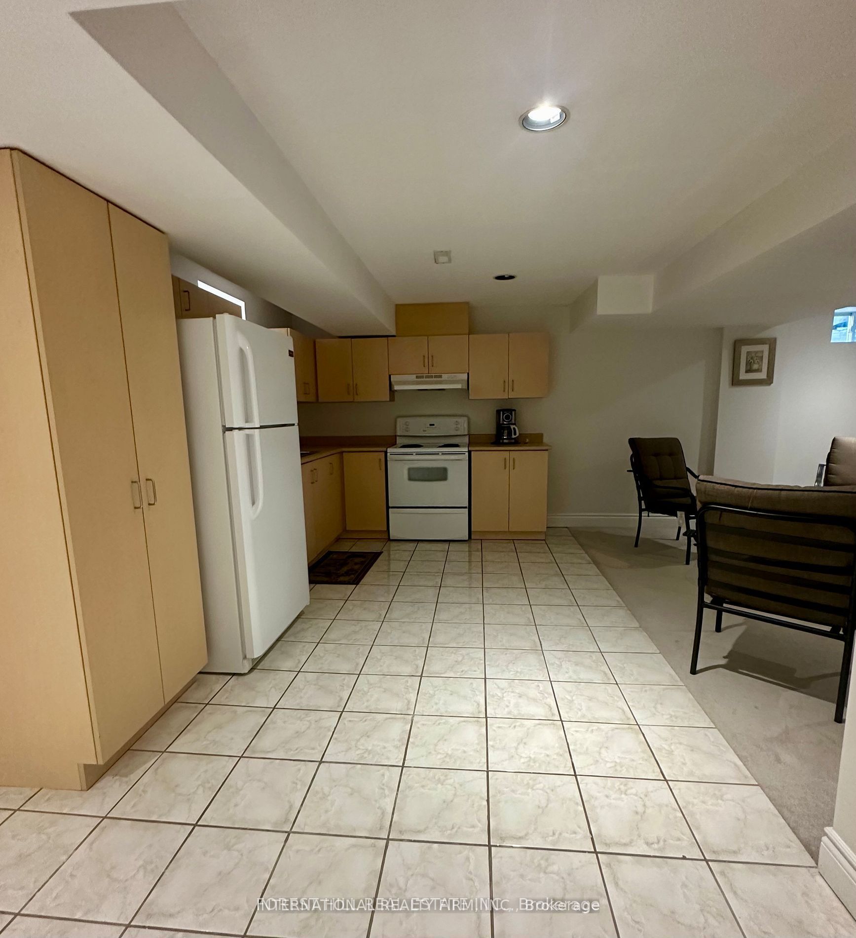 Unit Basement - 156 Jefferson Forest Drive, Richmond Hill 4