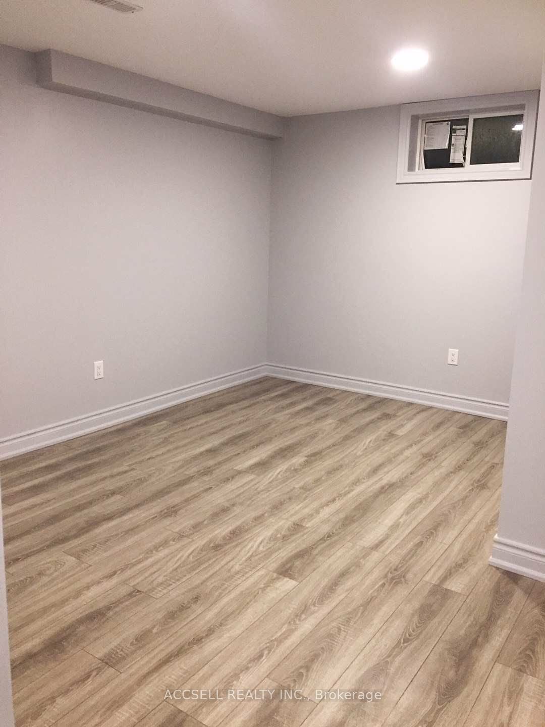 Unit Basement - 137 Castan Avenue, Markham 5