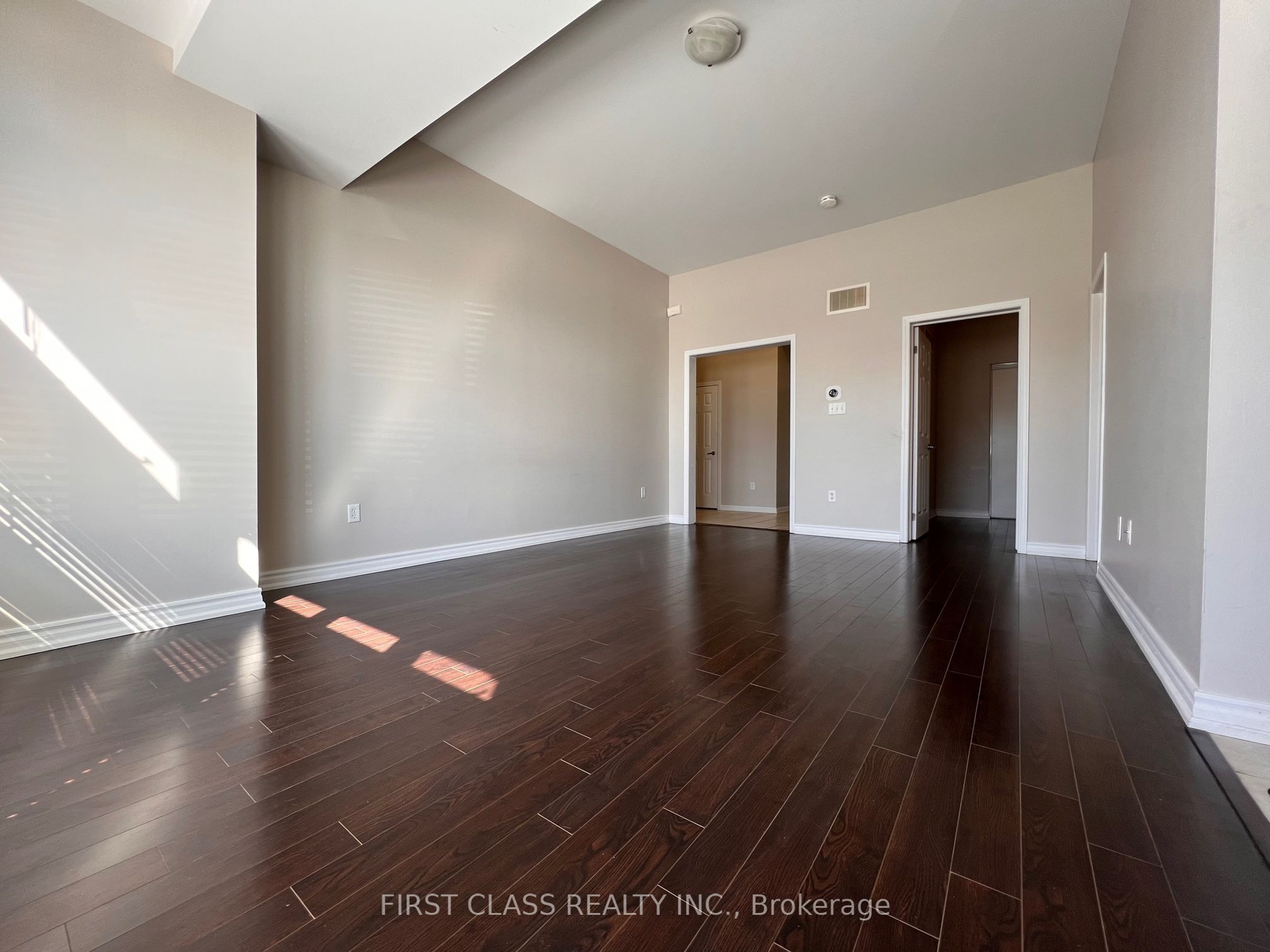 Unit 2 - 3038 Bur Oak Avenue, Markham 3