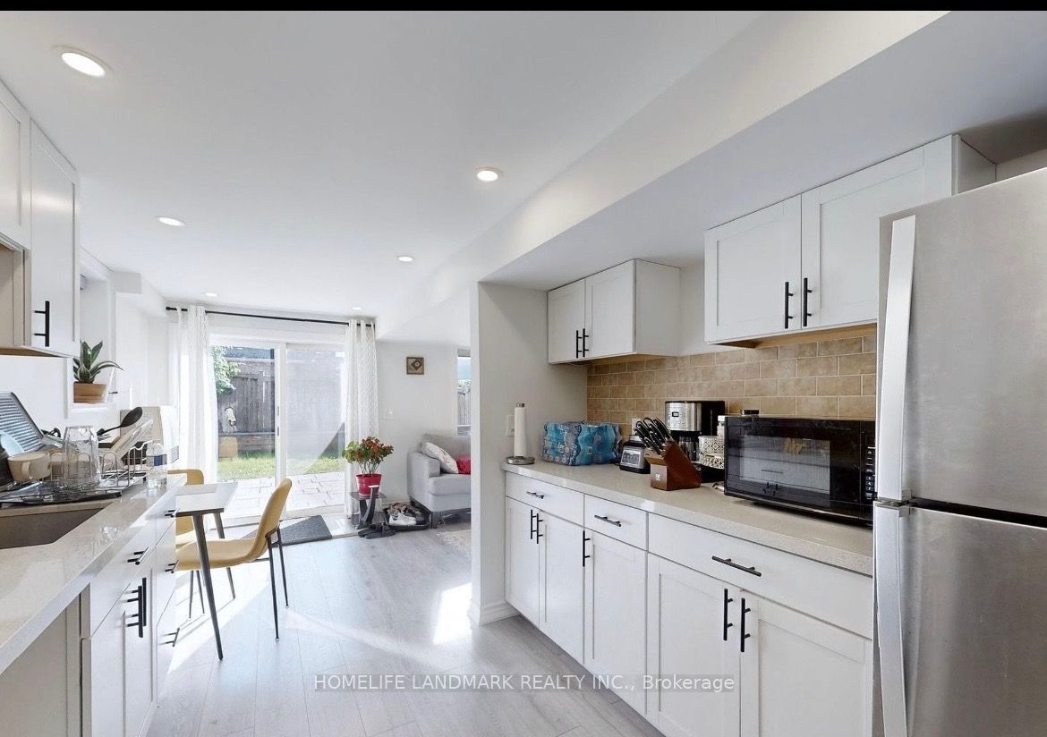 Unit Basement - 18 Barli Crescent, Vaughan 5