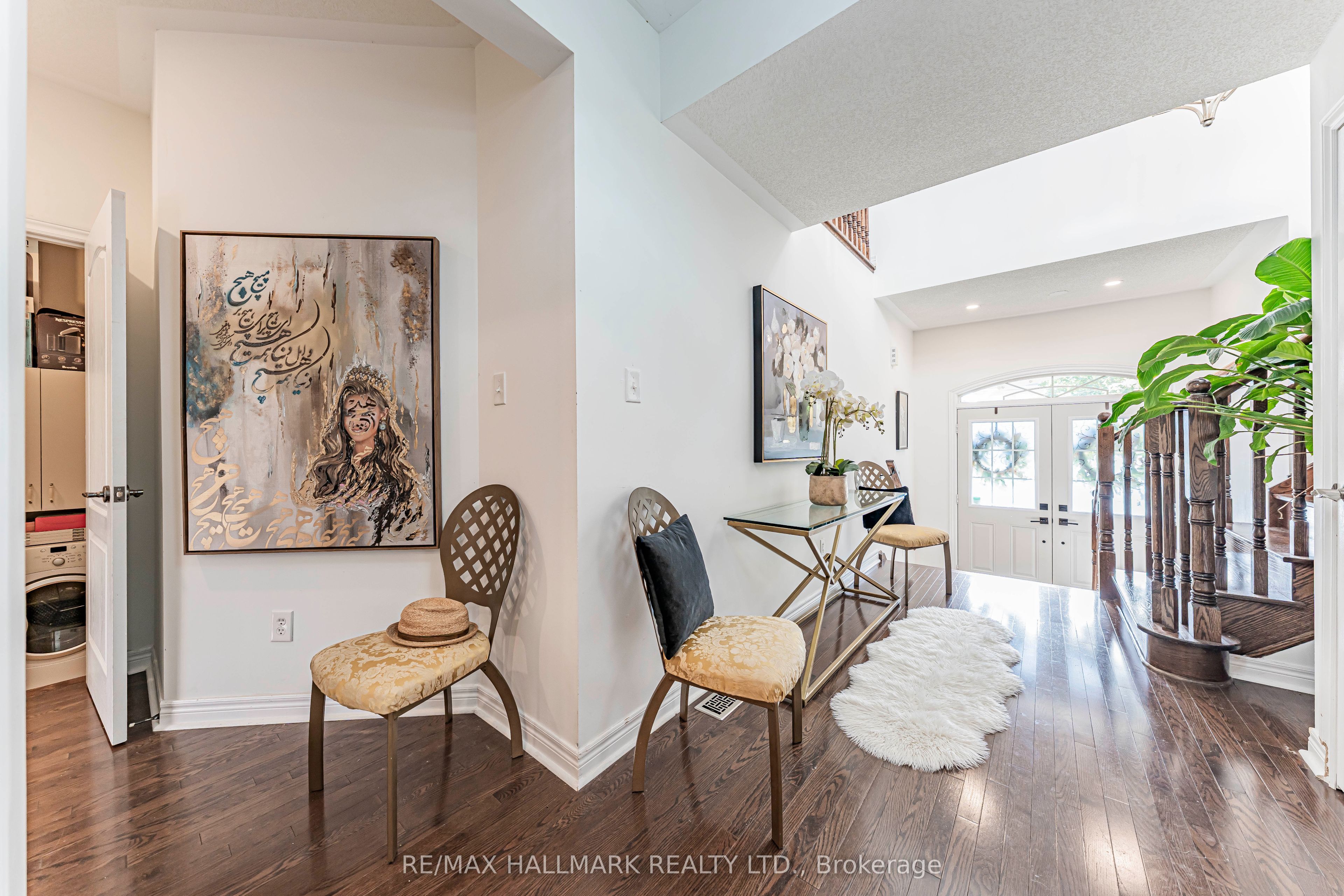 Unit Main - 388 Kwapis Boulevard, Newmarket 3
