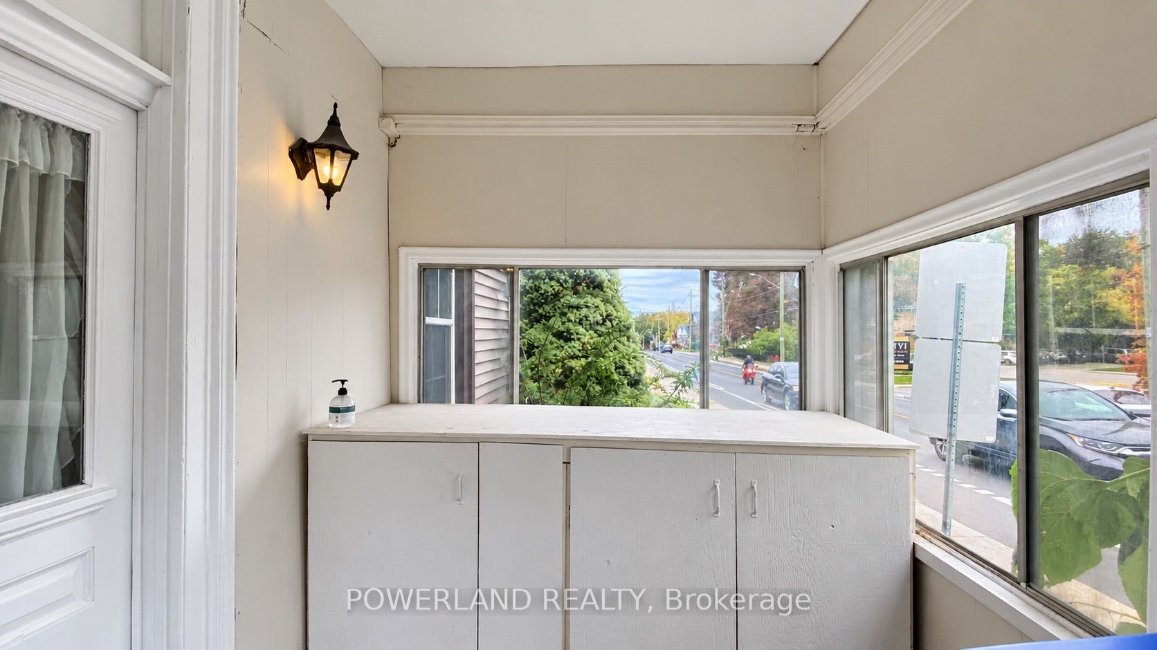 Unit Apt 1 - 202 Prospect Street, Newmarket 3