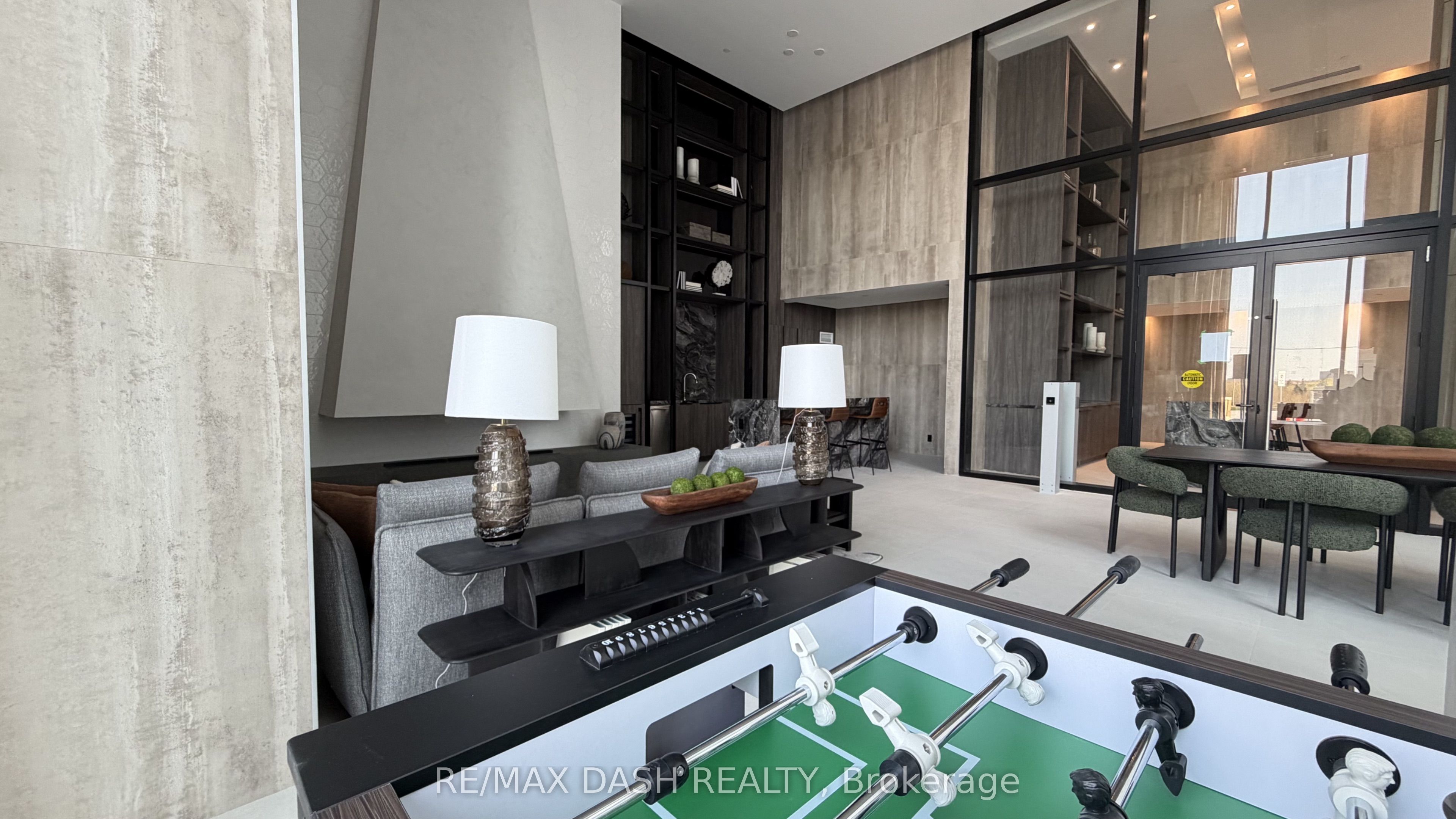 Unit 2015 - 6 Flavelle Trail, Vaughan 5