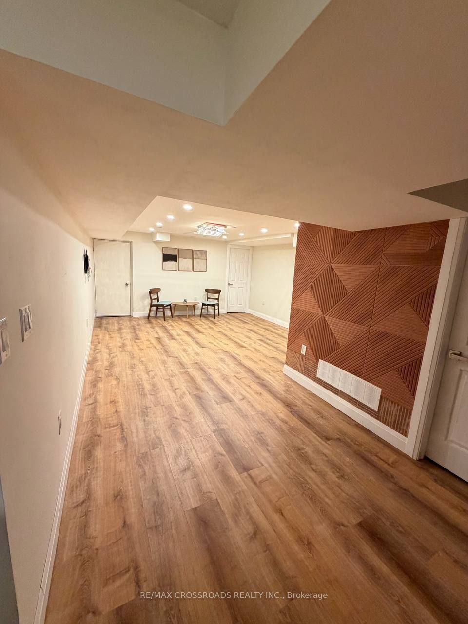 Unit Lower - 74 Turnbridge Road, Aurora 5