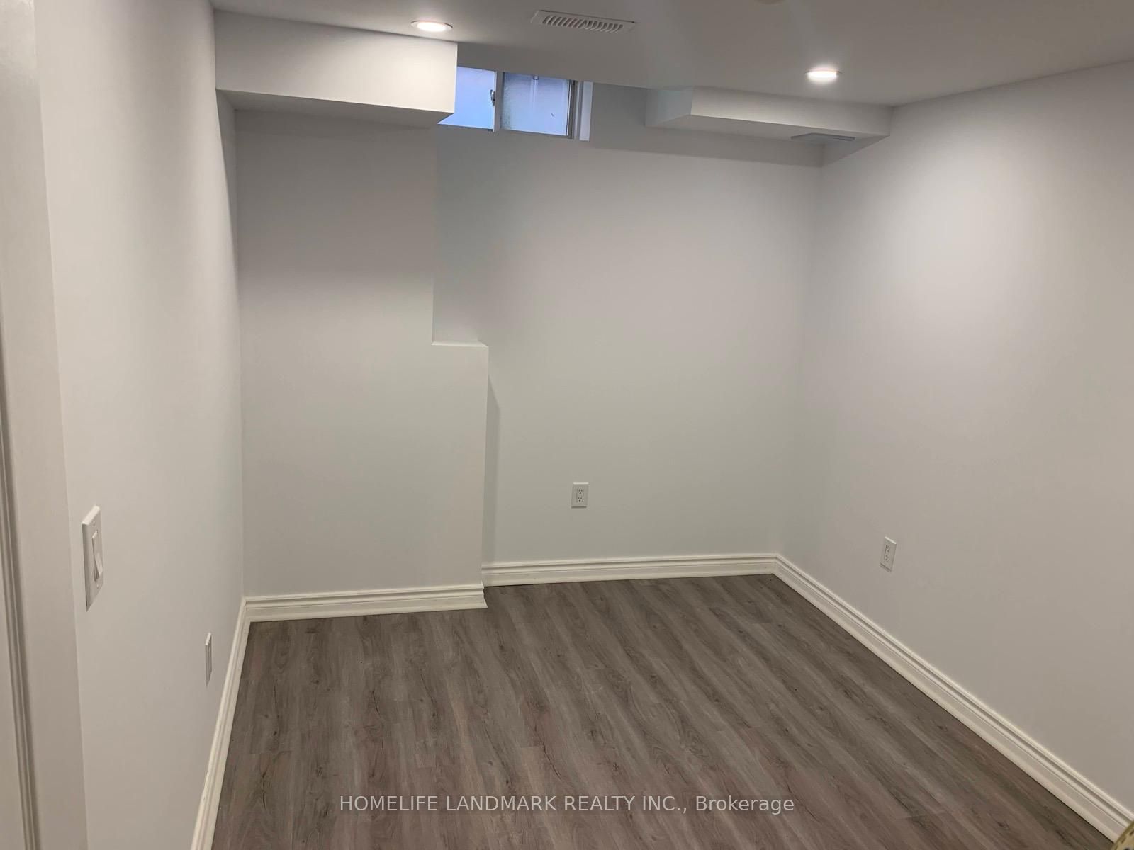 Unit Bsmt - 135 Canyon Hill Avenue, Richmond Hill 5
