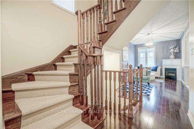 33 Robert Osprey Drive, Markham 3