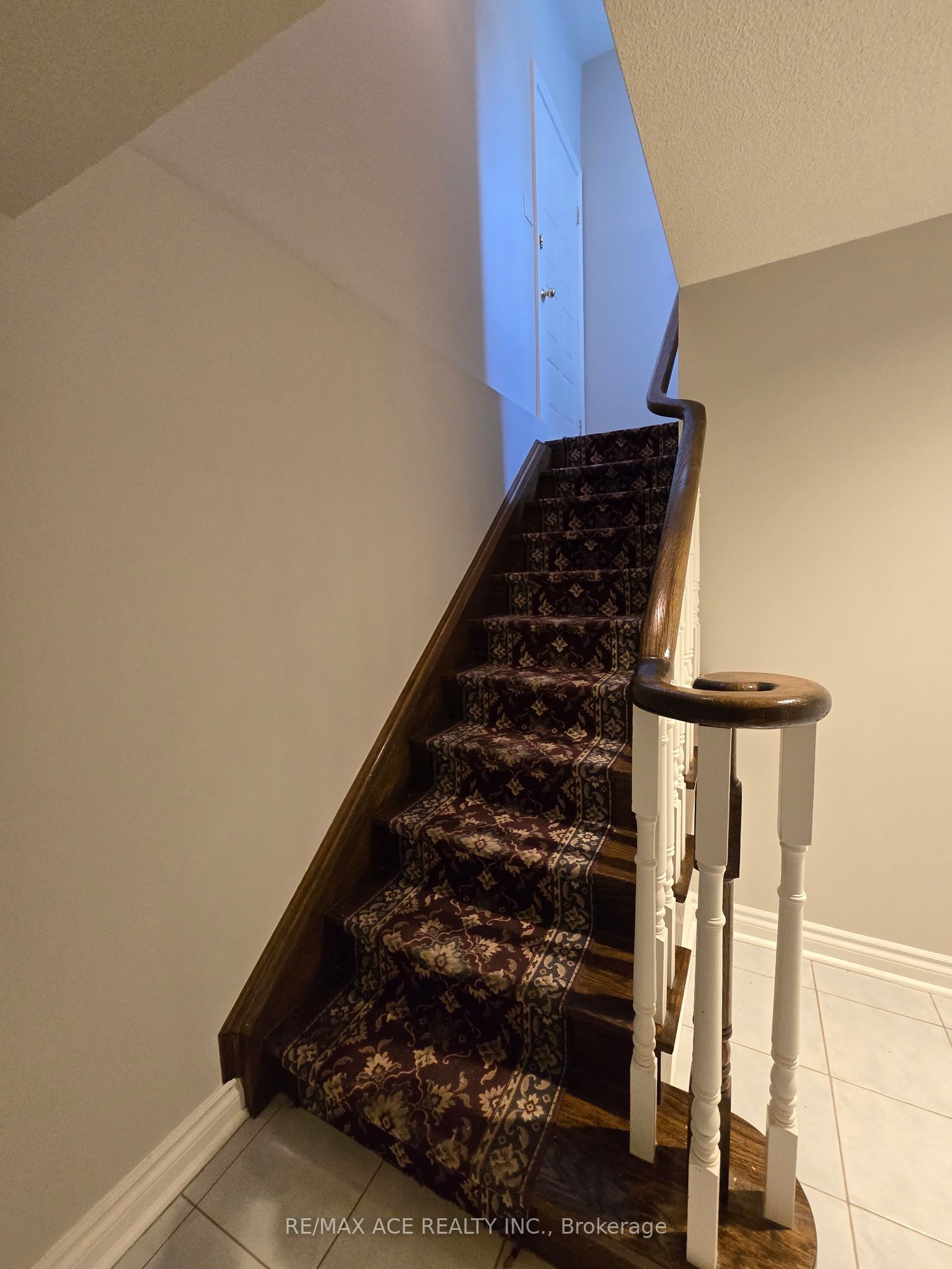 Unit BSMT - 25 Pilkington Crescent, Vaughan 2